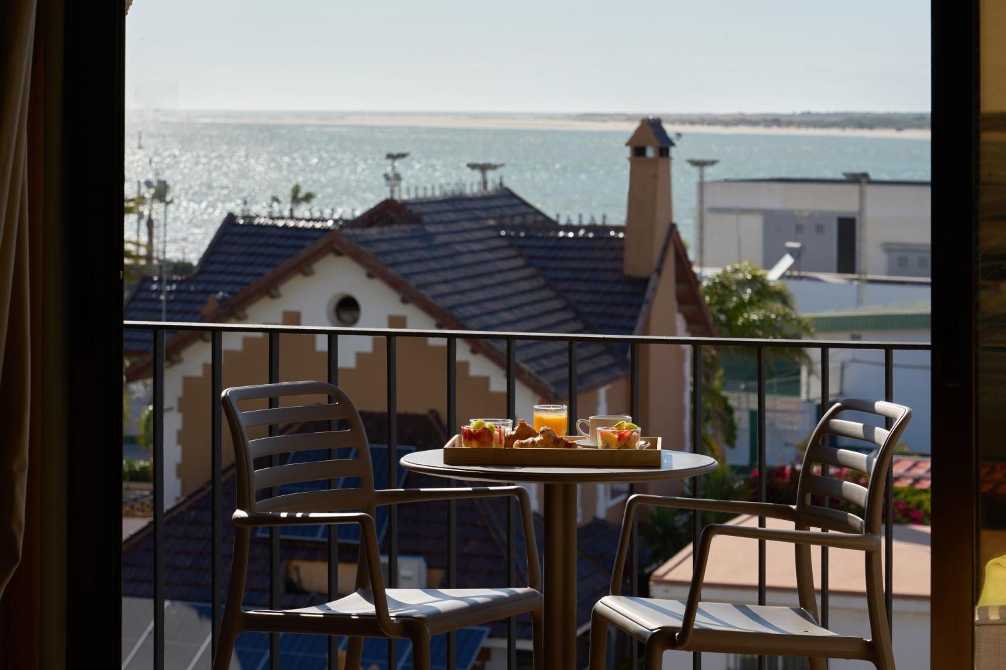 Twin Room Terrace