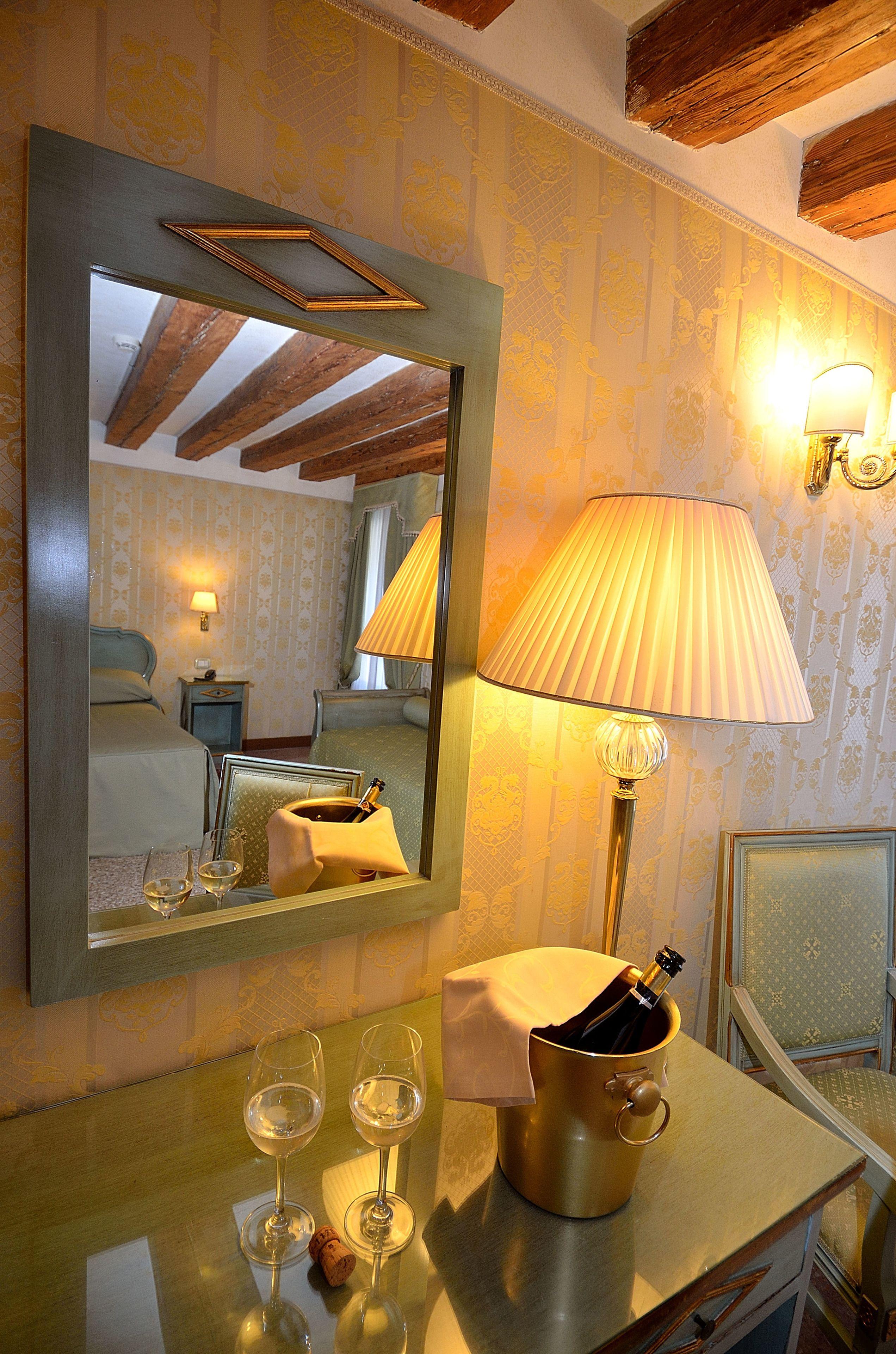 Junior Suite Canal View