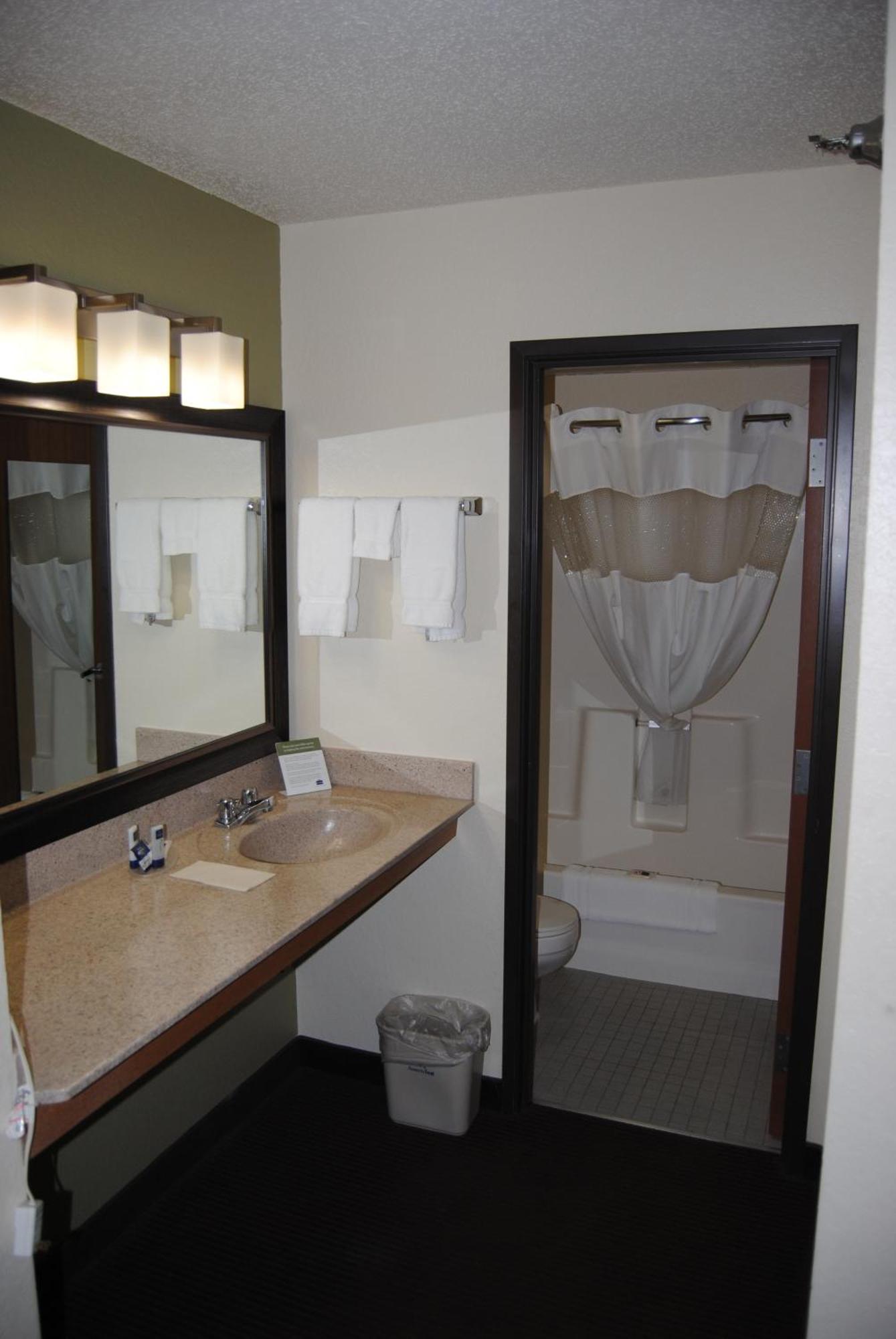 Two Room Suite Second Floor or Non-Smoking