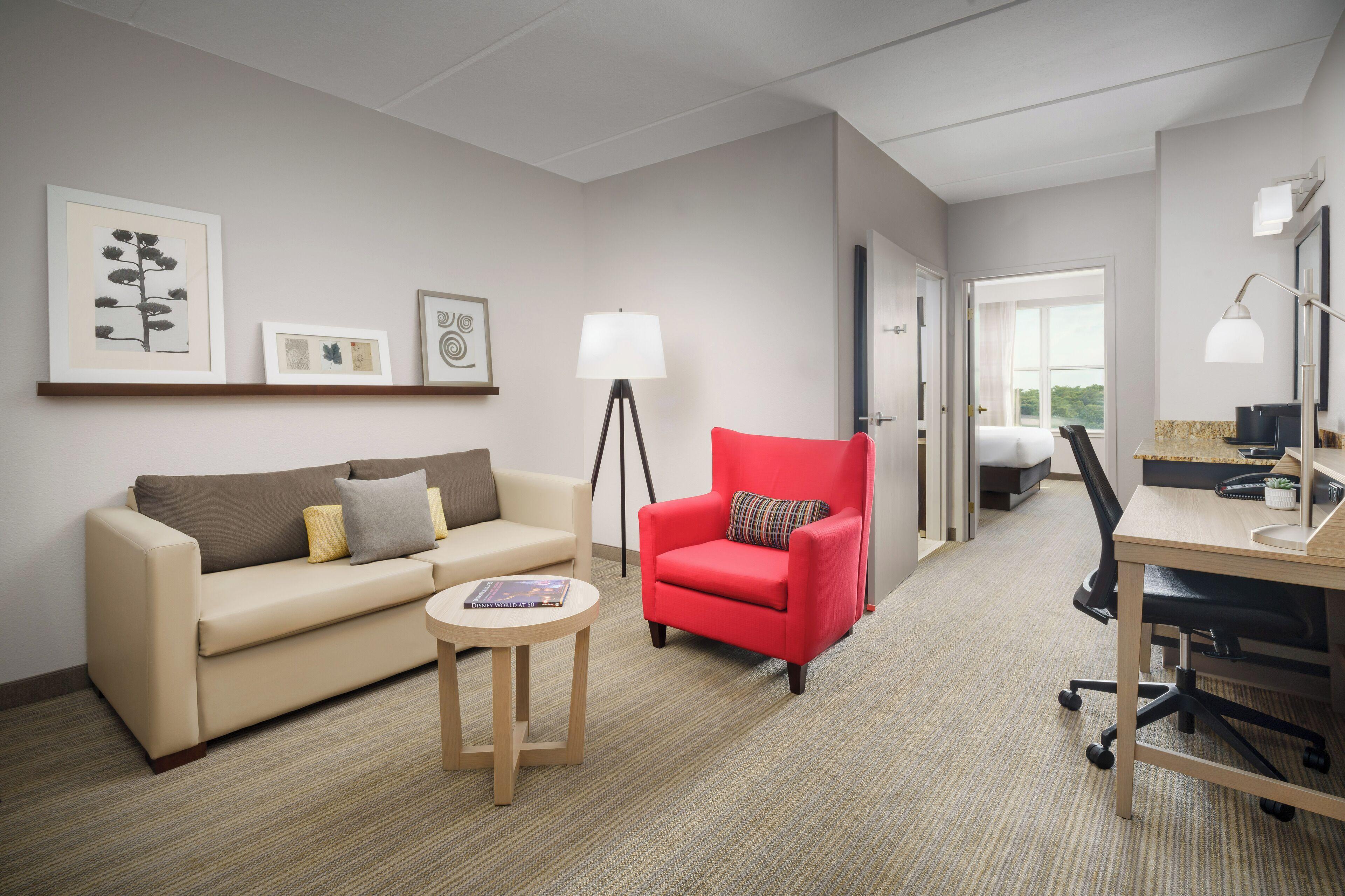 One-Bedroom King Suite