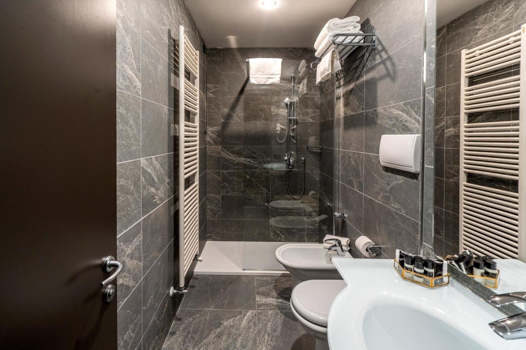 Classic Double or Twin Room