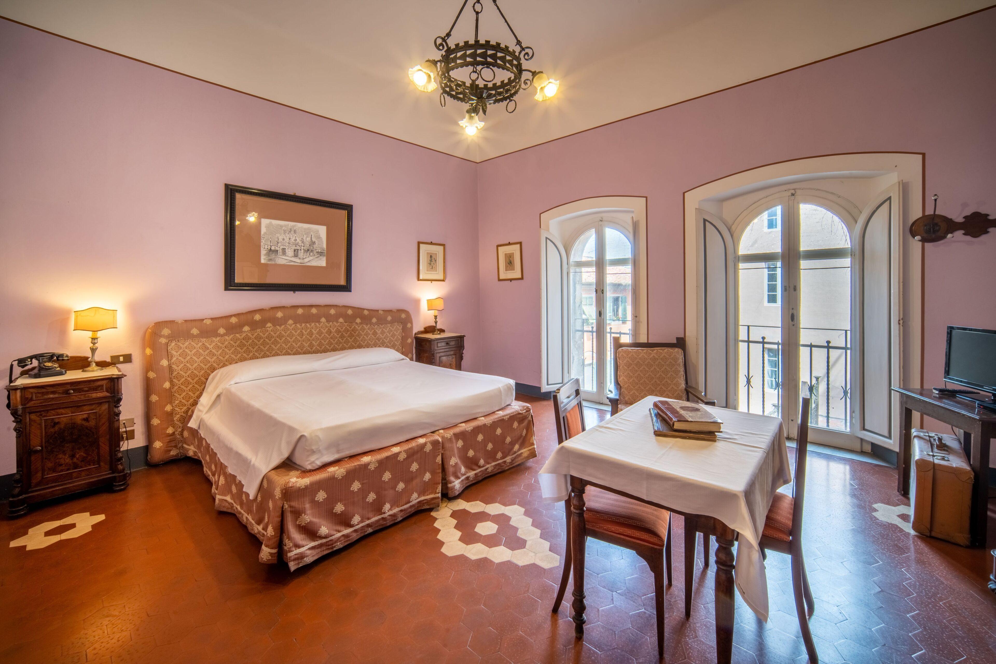Classic Double or Twin Room