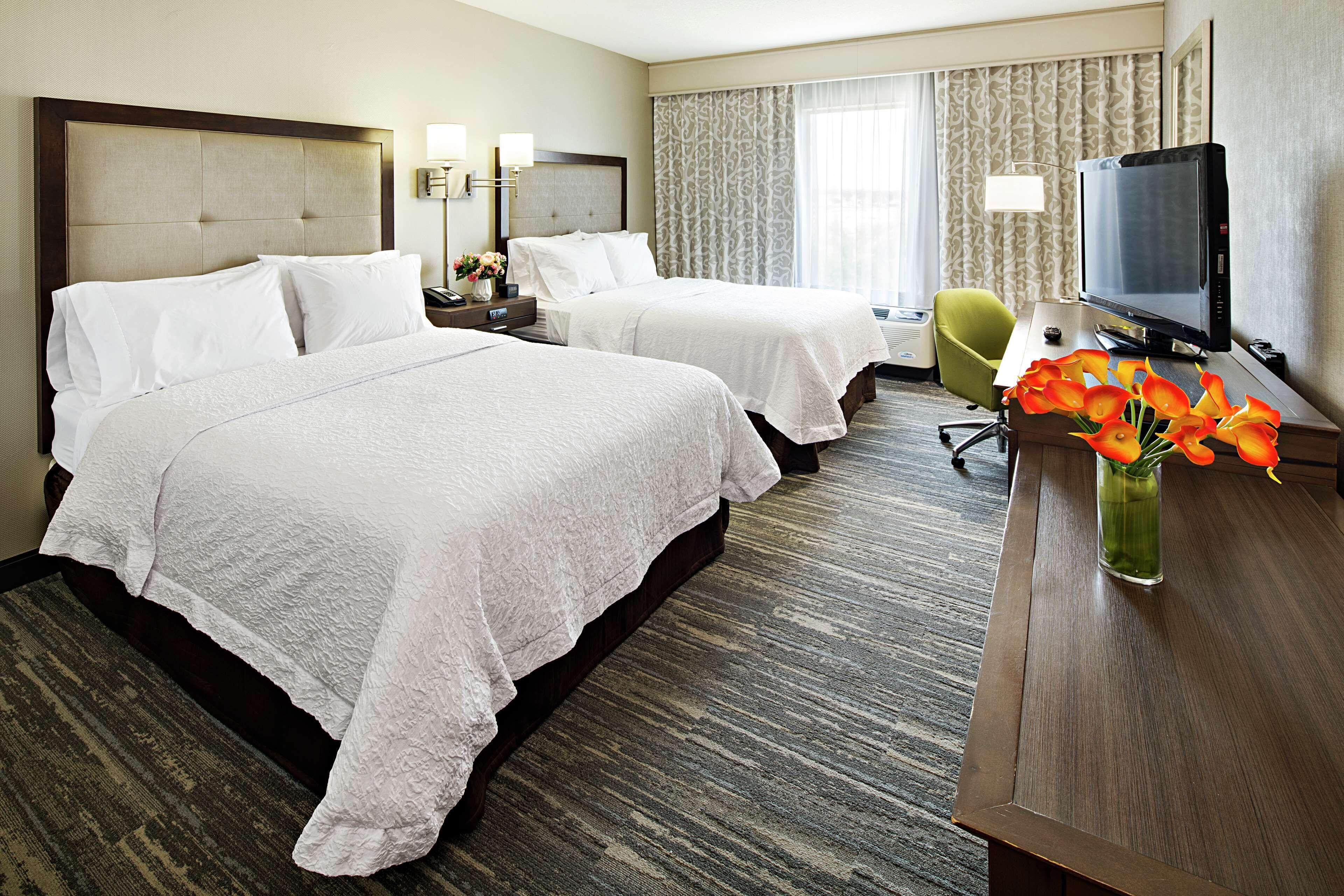 Room Two Queen Beds Non-Smoking