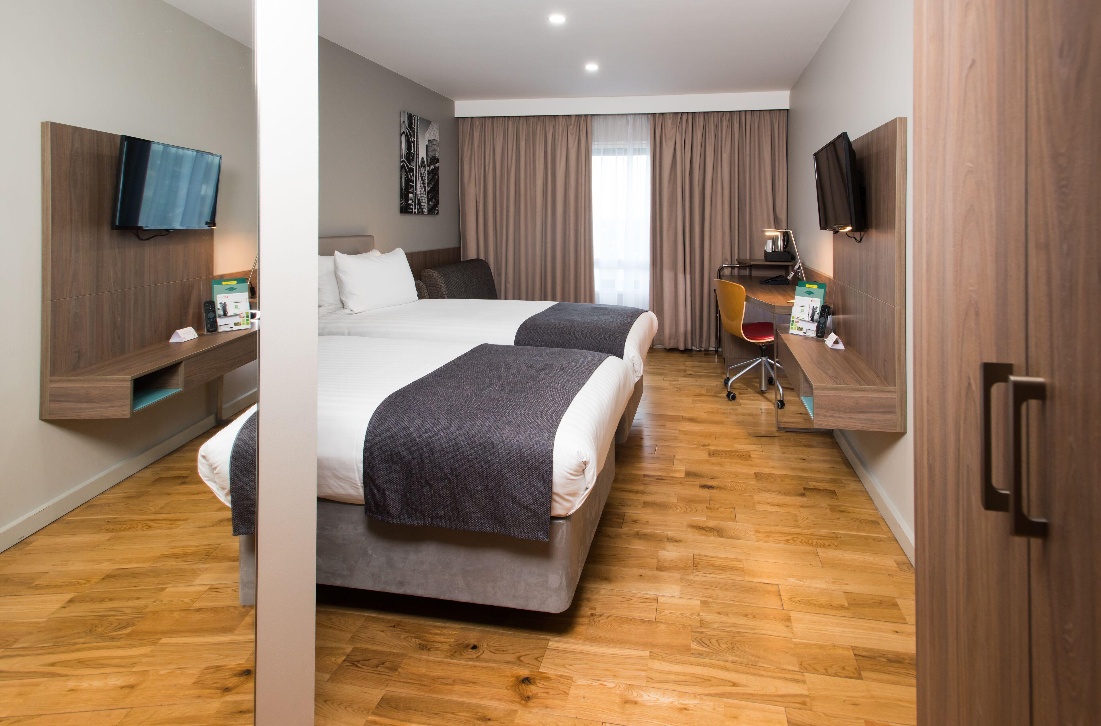 Standard Room Two Single Beds