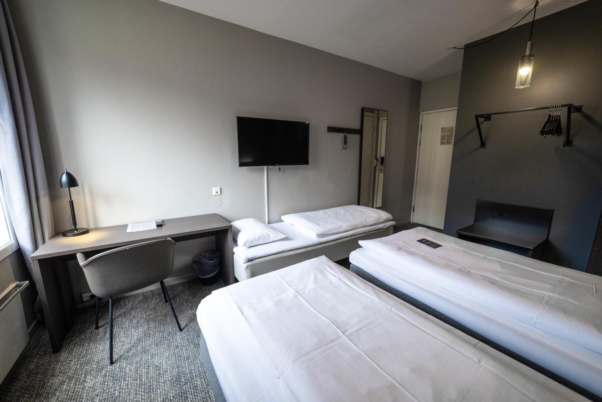 Double Room Extra Bed,1710583666:JPEG