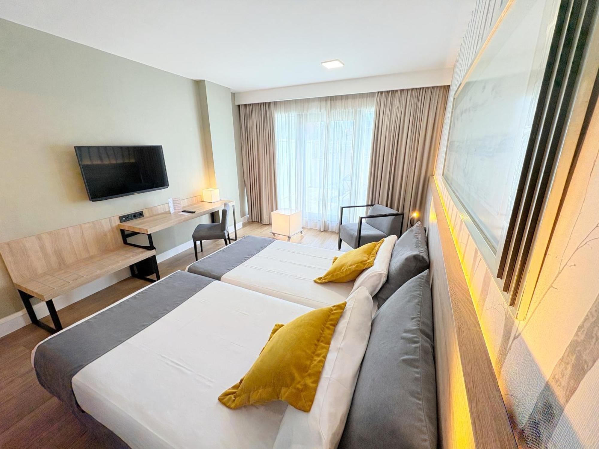 Superior Twin Room Terrace