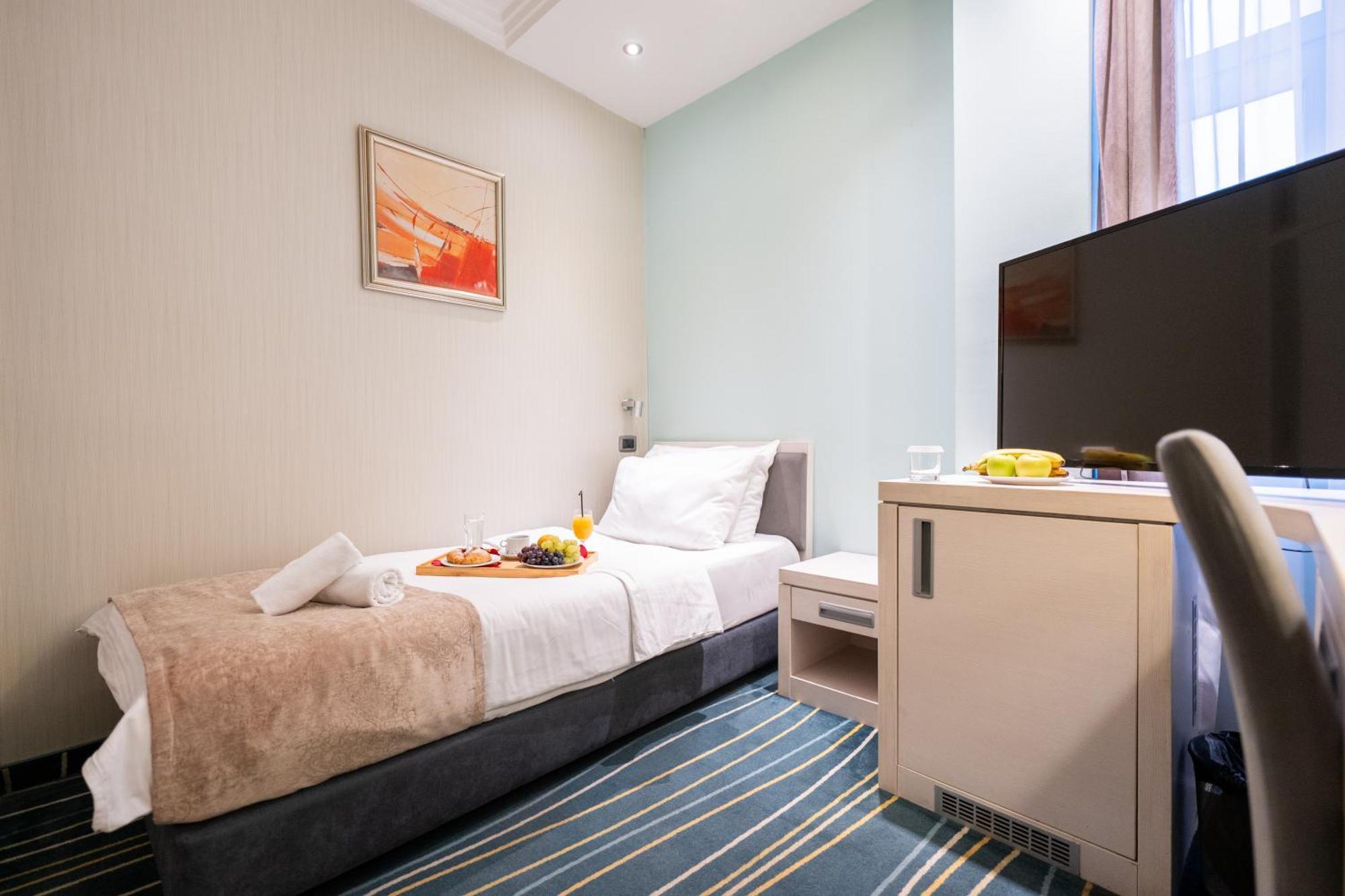 Economy Single Room