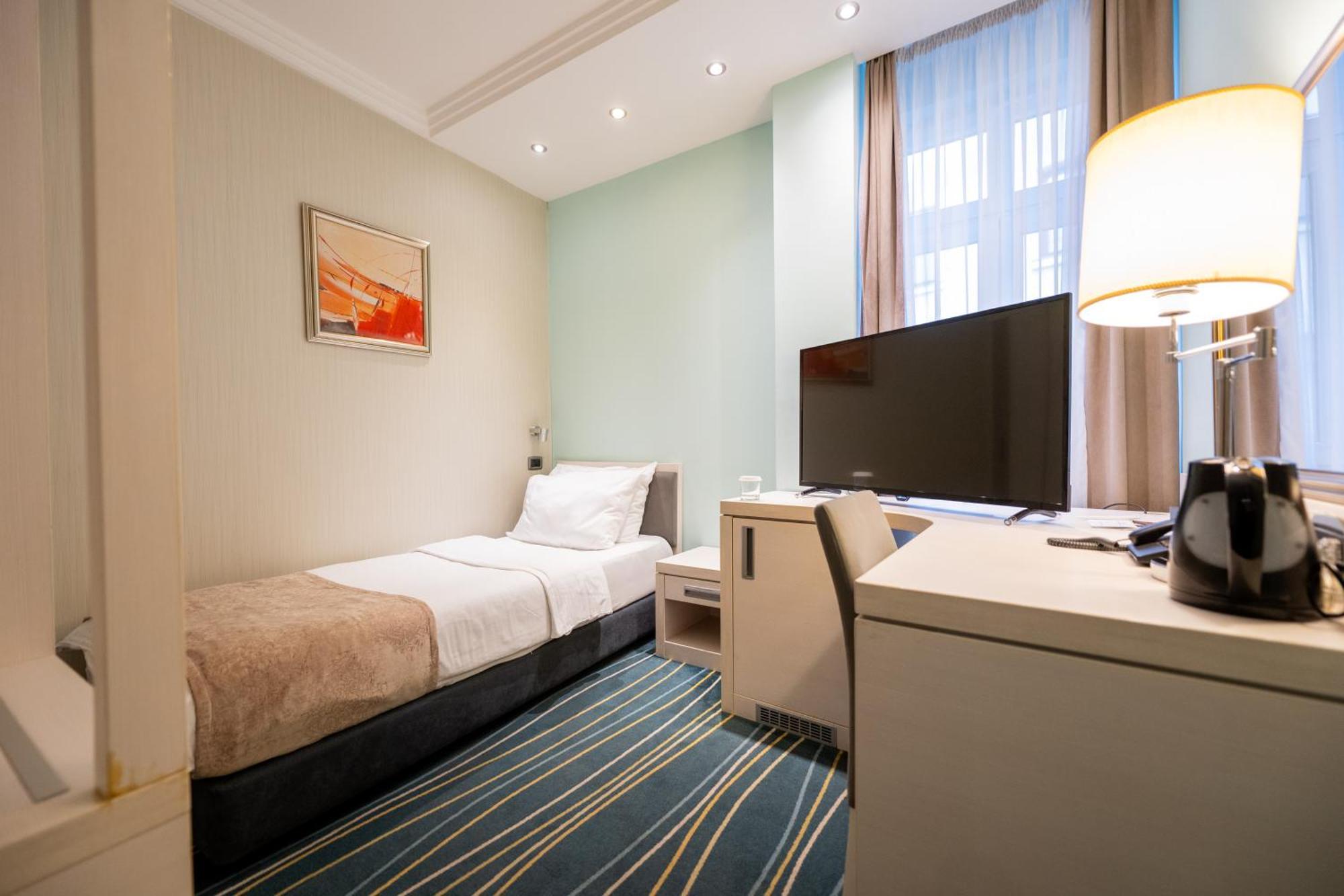 Economy Single Room