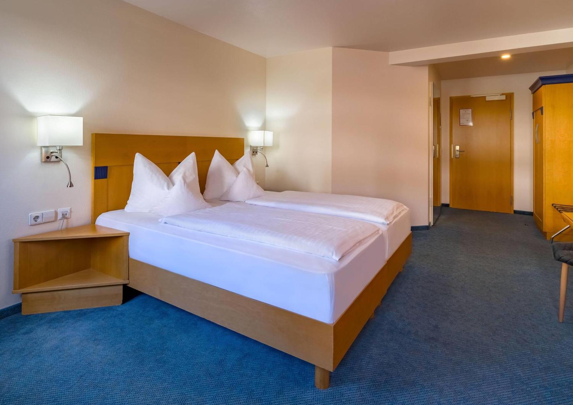 Comfort King Room