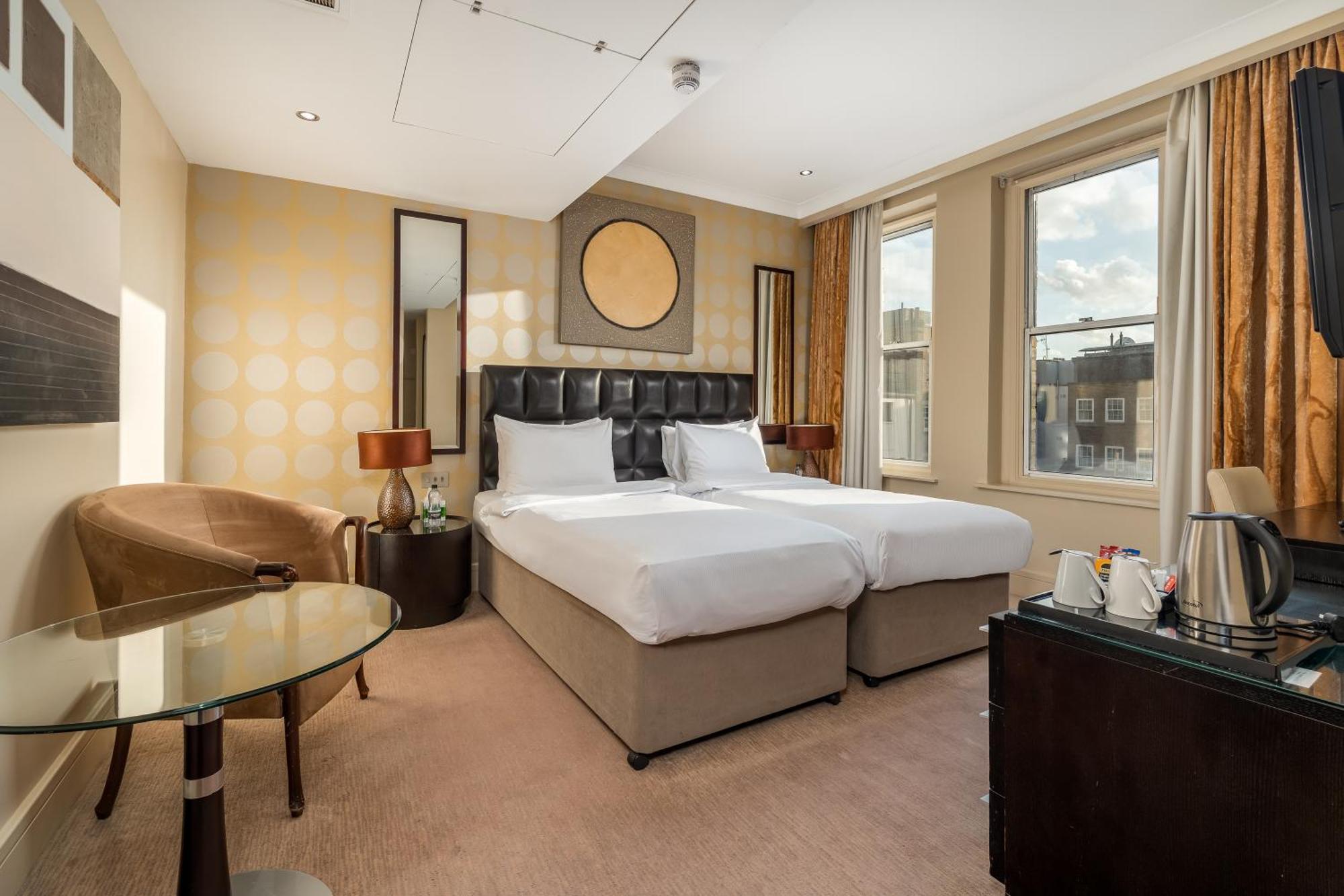 Classic Twin Room
