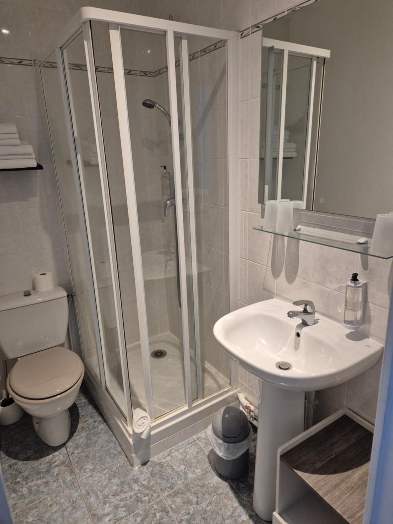 Comfort Triple Room