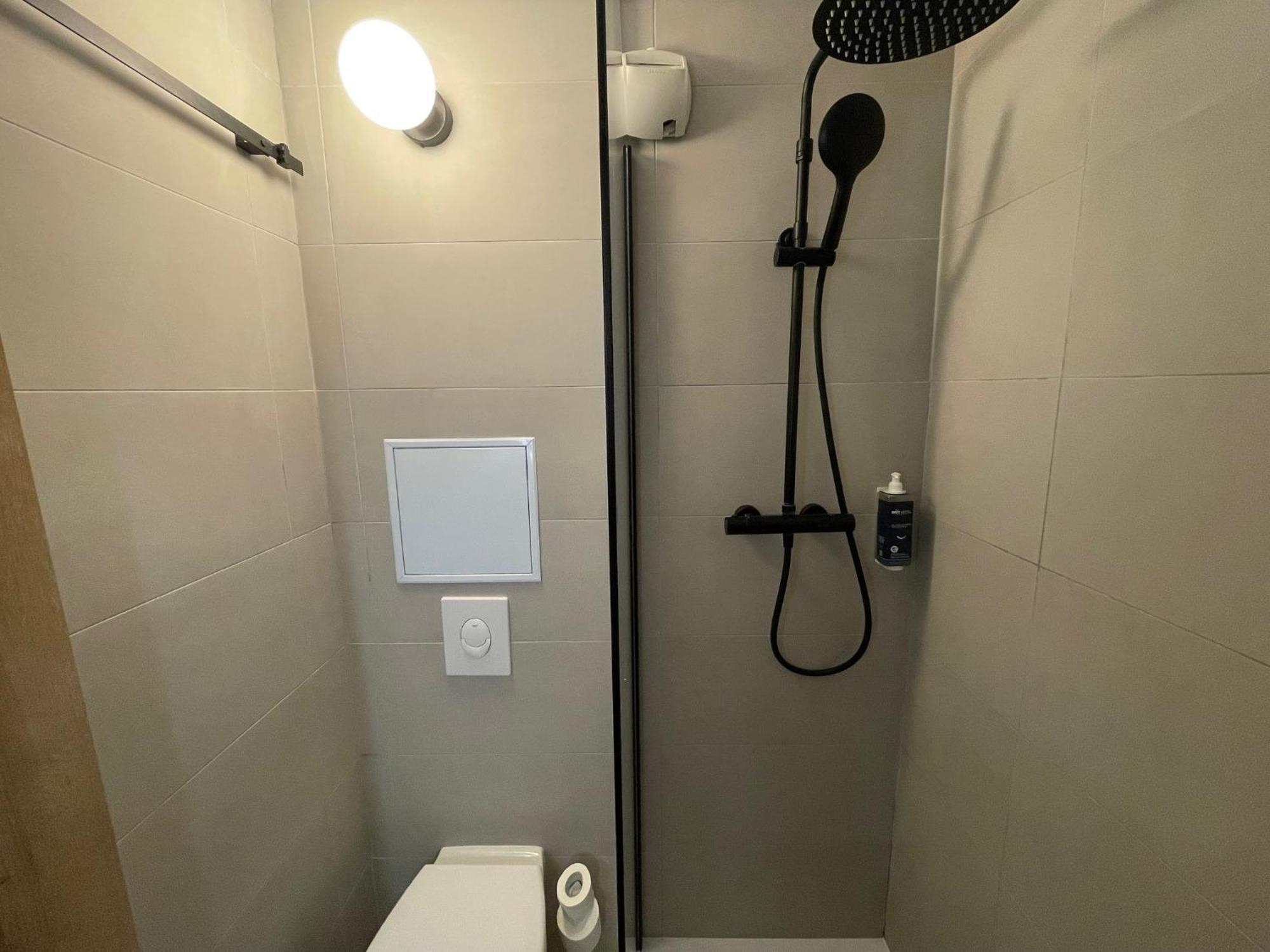 Double Room,1710600058:JPEG