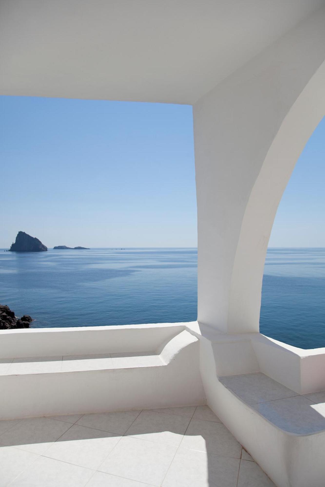 Triple Room Sea View,1710605232:JPEG
