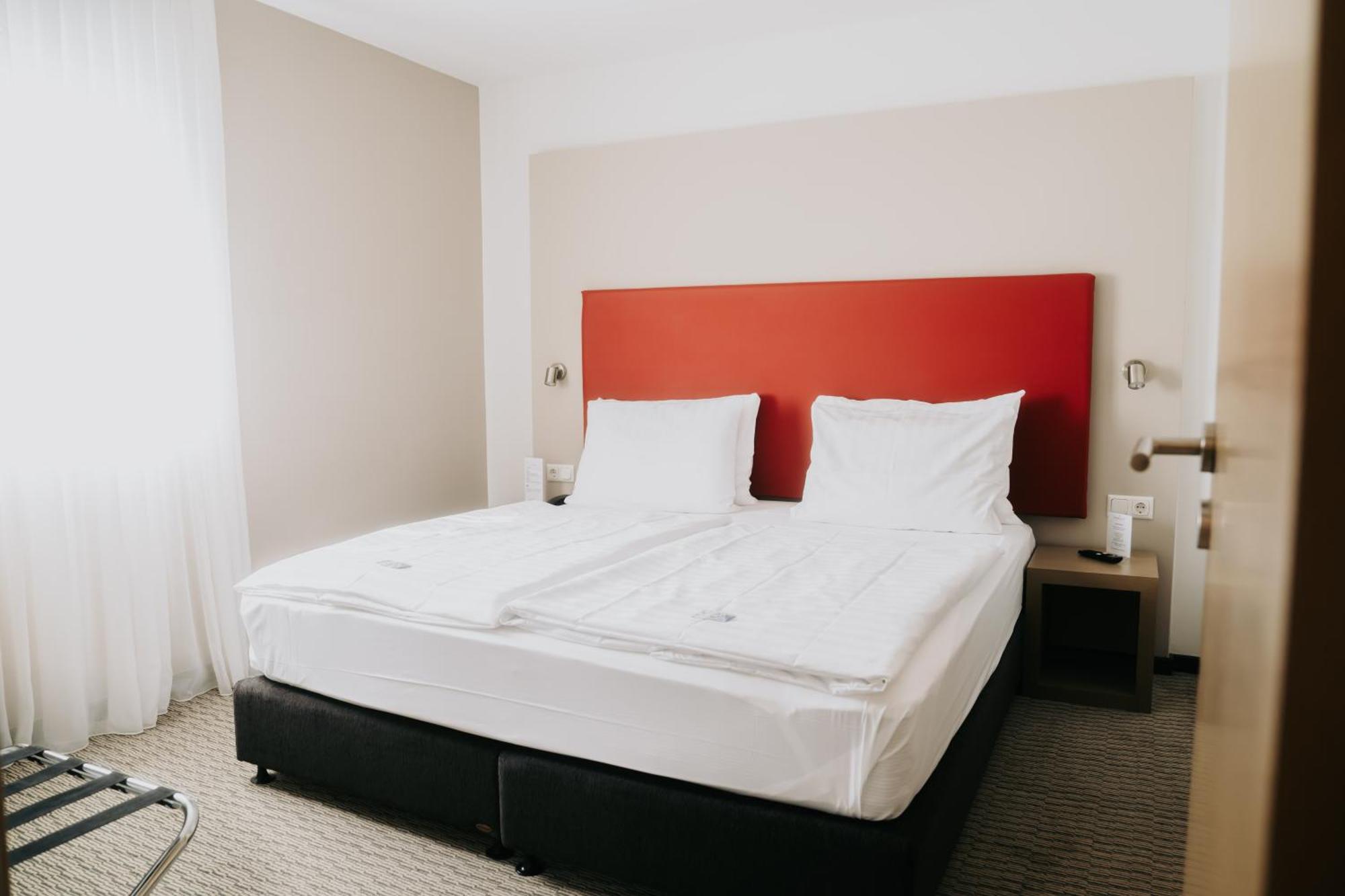 Suite 1 King Bed