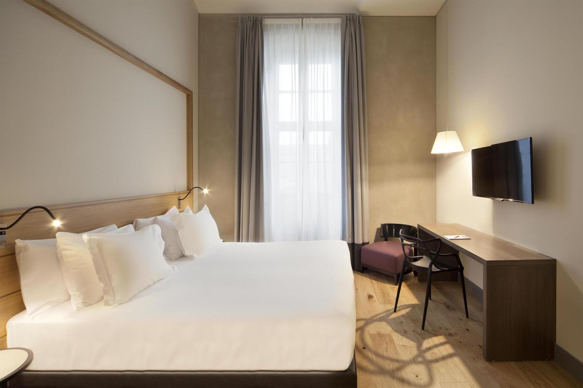 Superior Double or Twin Room,1663759497:JPEG