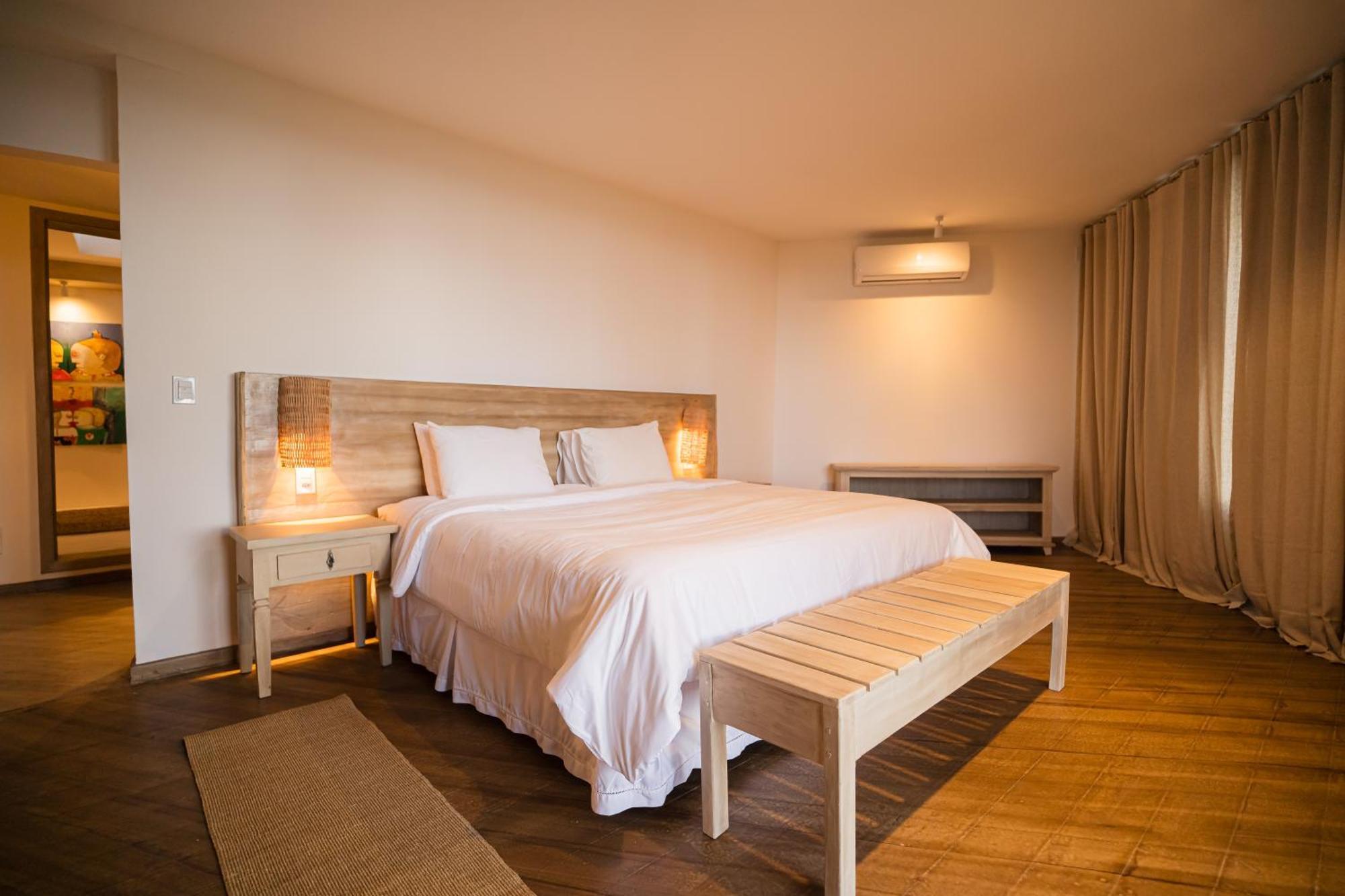 Deluxe Suite Sea View