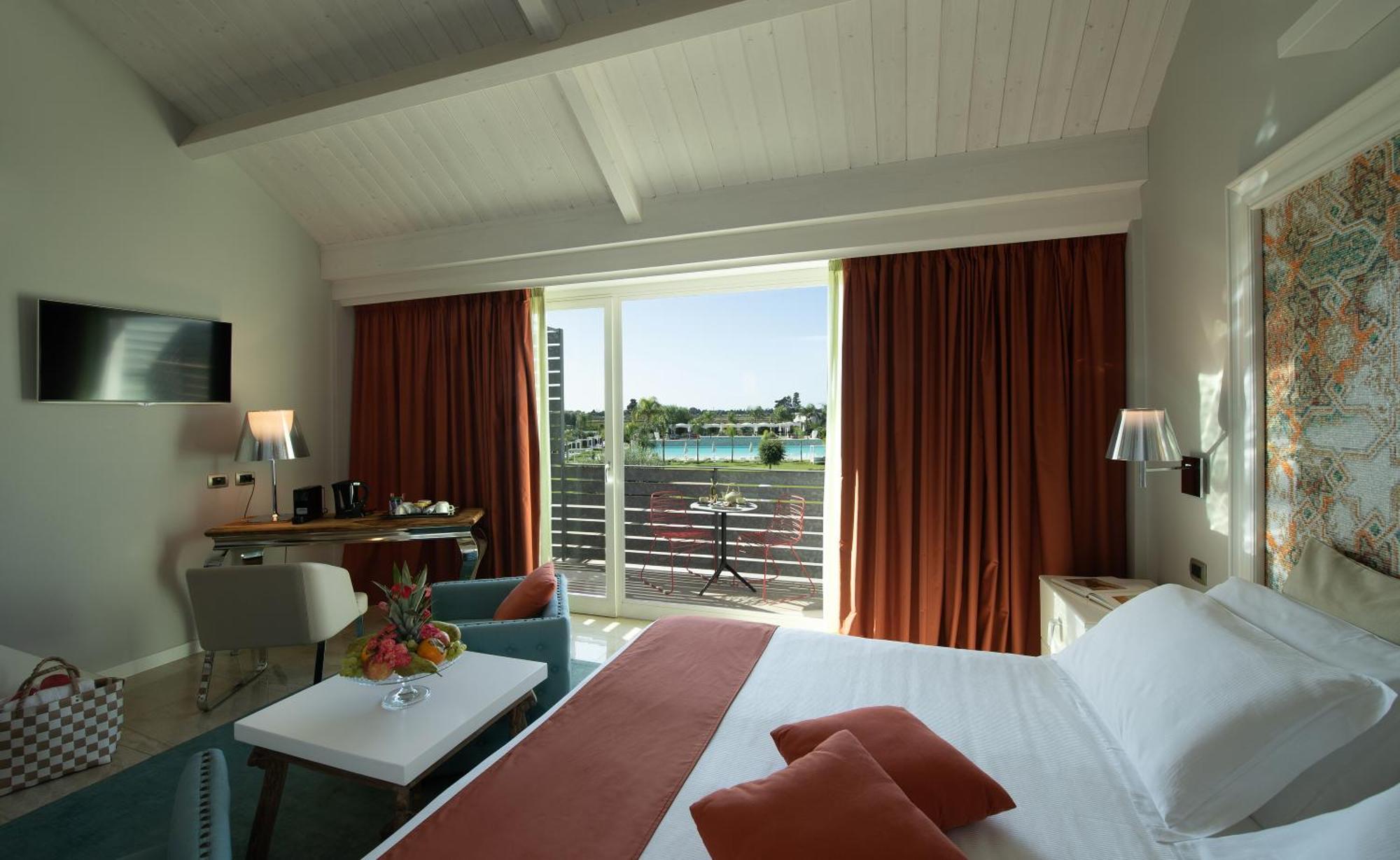 Queen Room Pool View,1710640538:JPEG