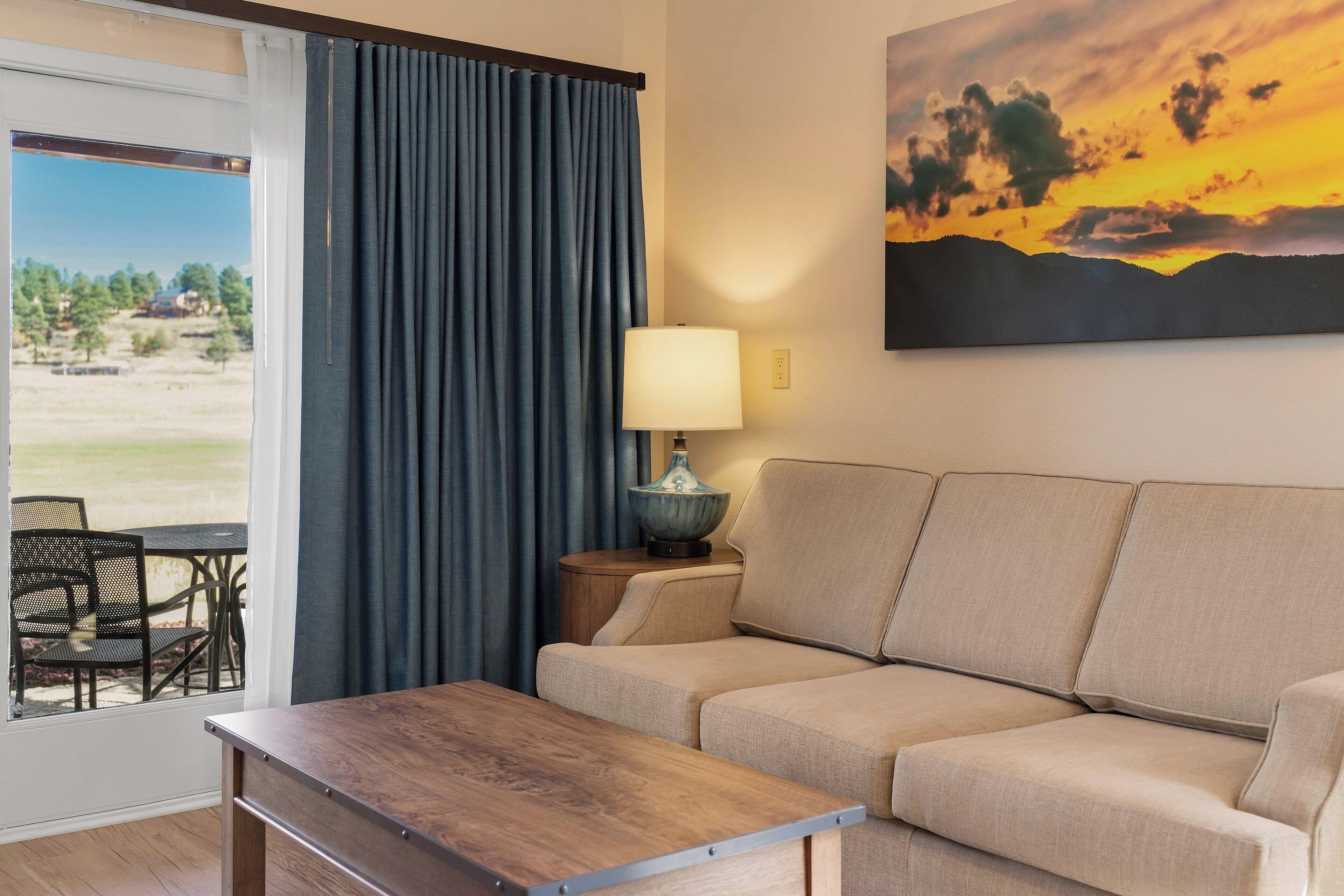 Deluxe Apartment