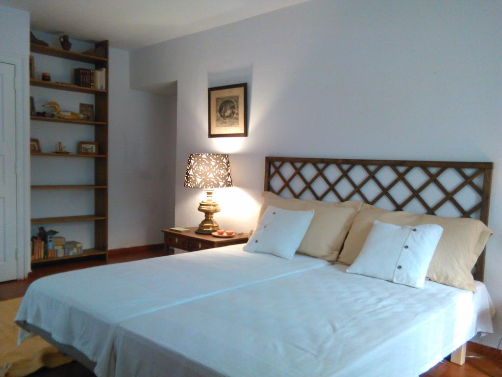 Double or Twin Room Garden View
