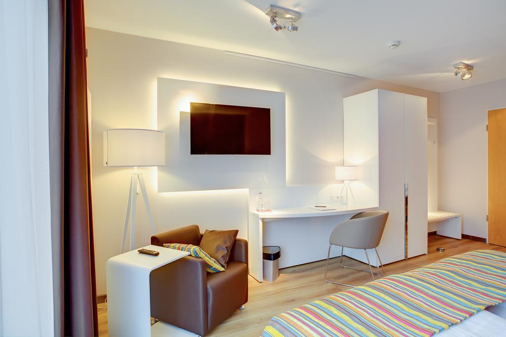 Double Room,171318228:JPEG