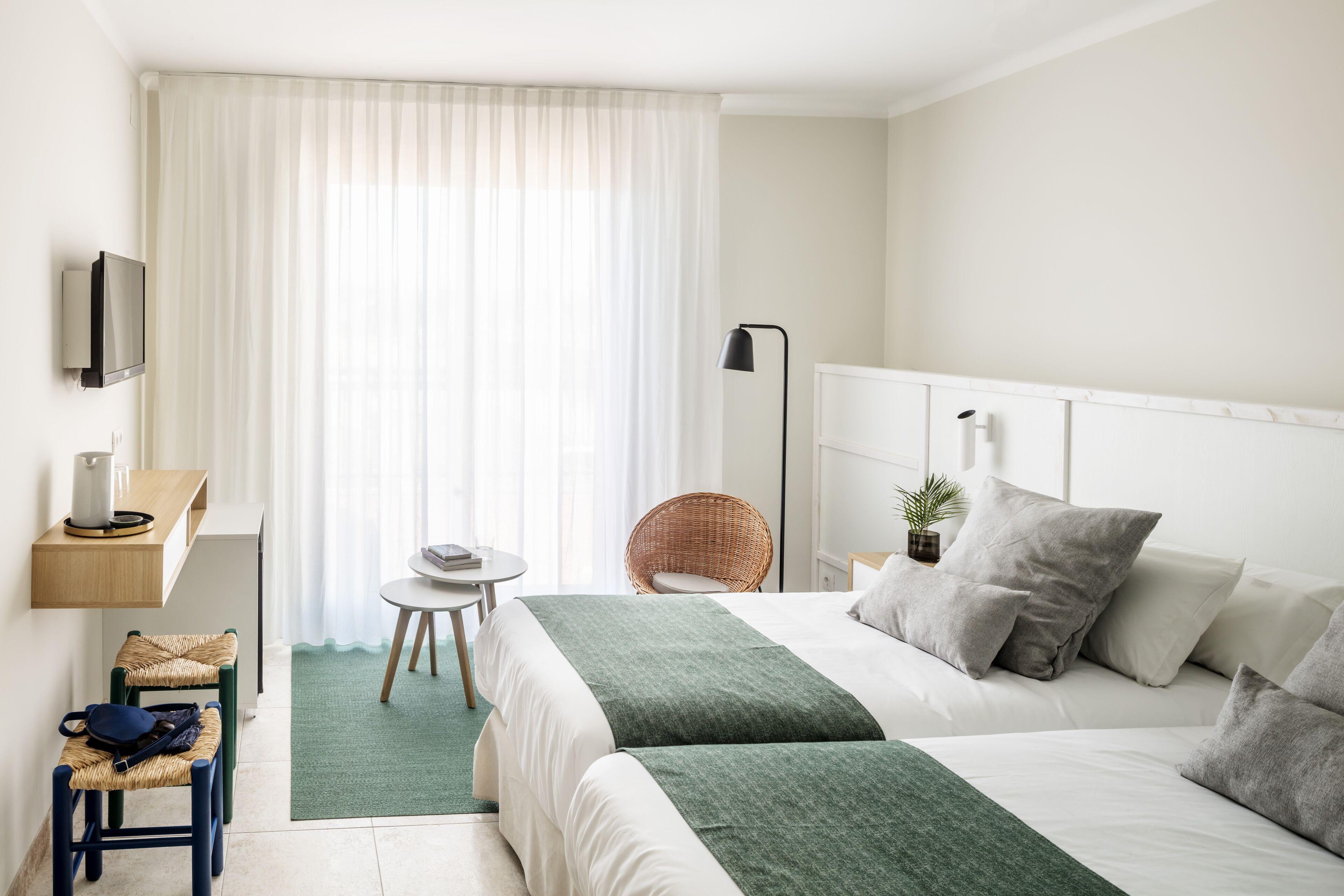 Design Double or Twin Room