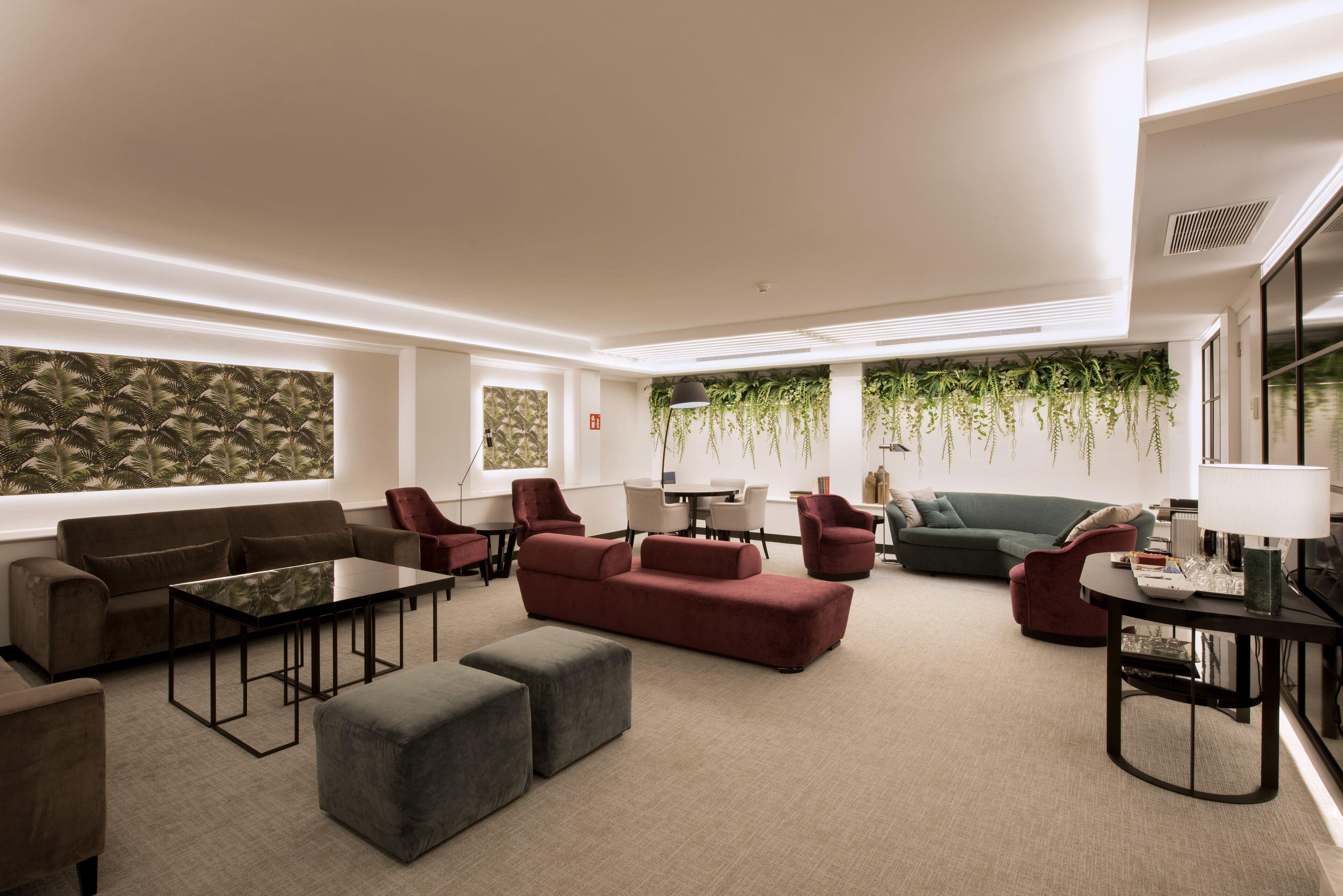 Superior Suite Kitchenette