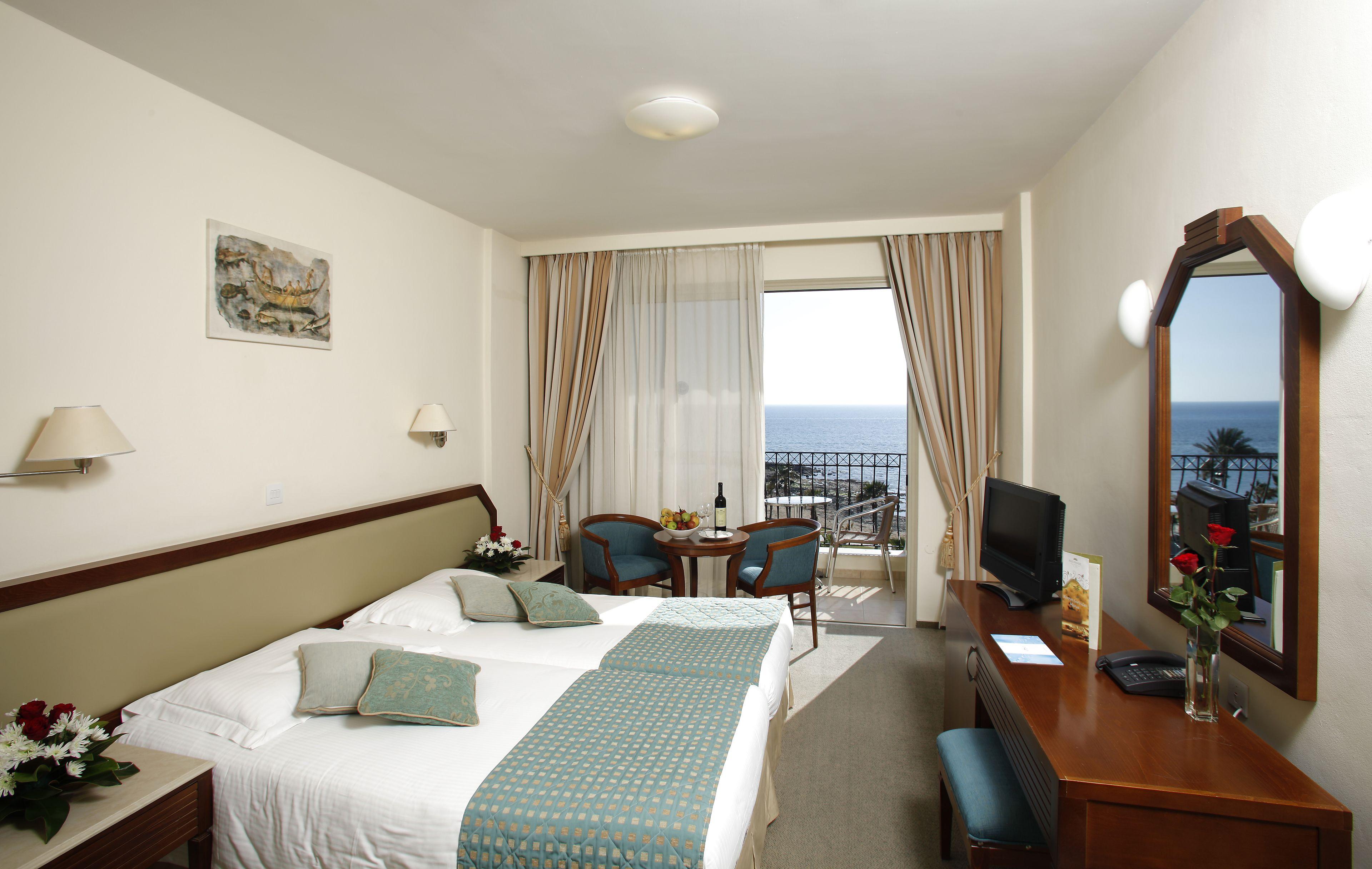Standard Double or Twin Room Sea View