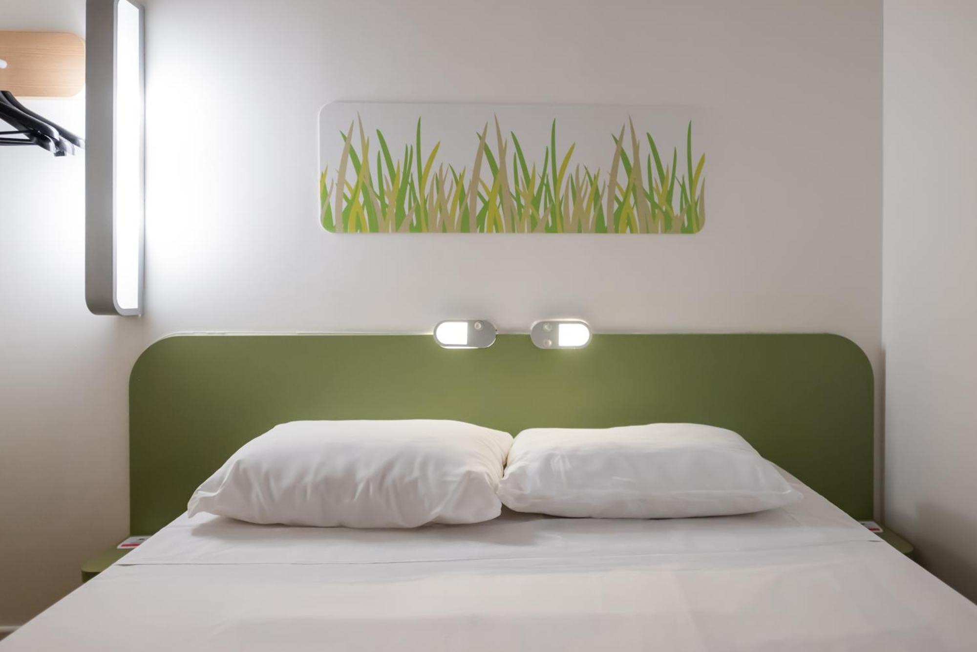 Standard Double Room,1714081600:JPEG