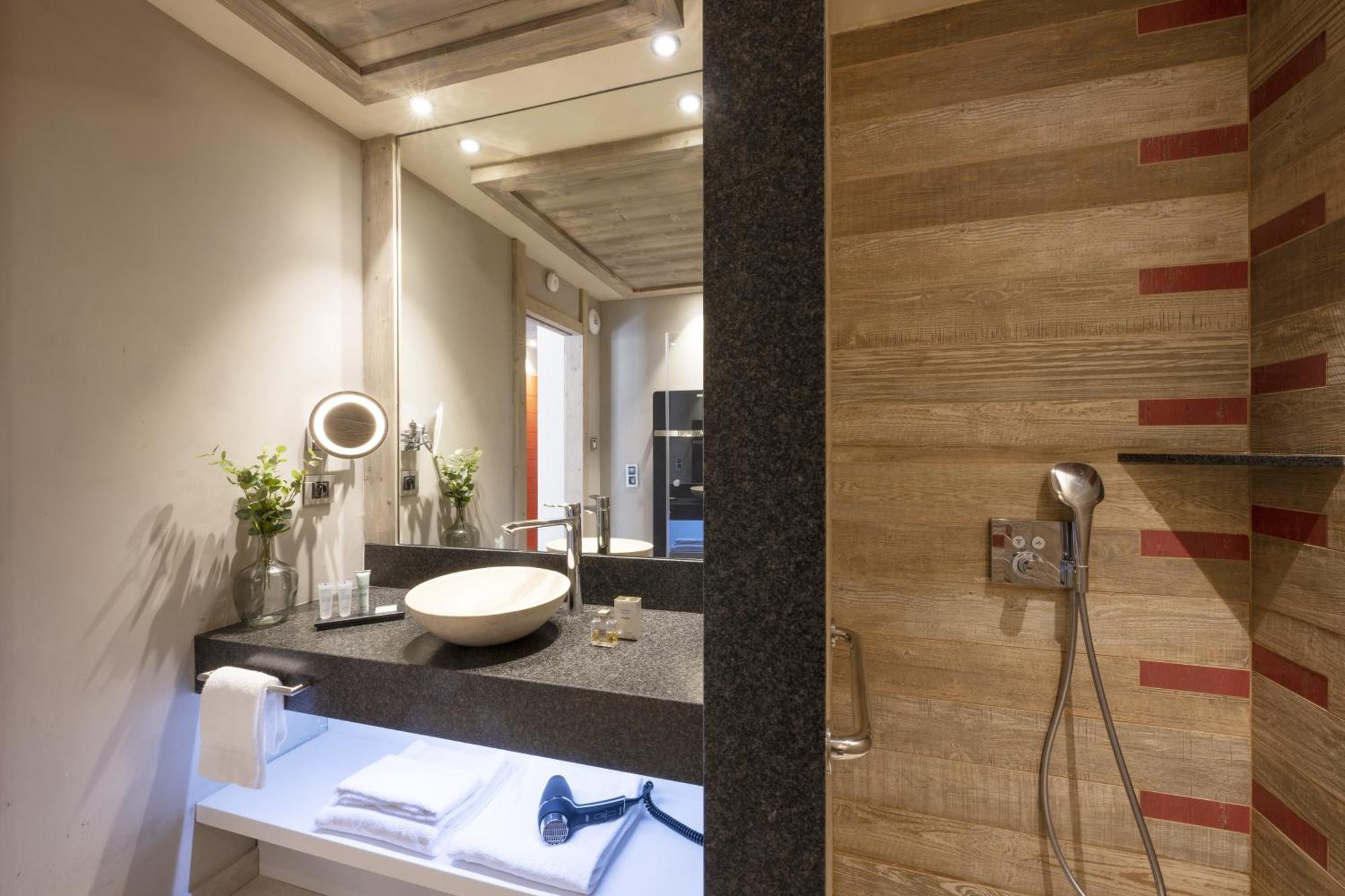 Junior Suite Spa Access,1714096006:JPEG