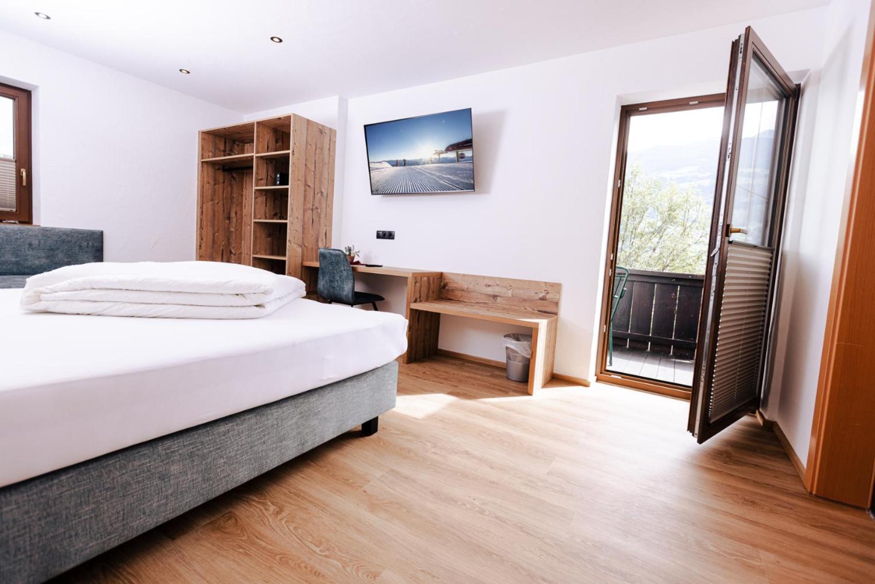 Deluxe Double Room Balcony