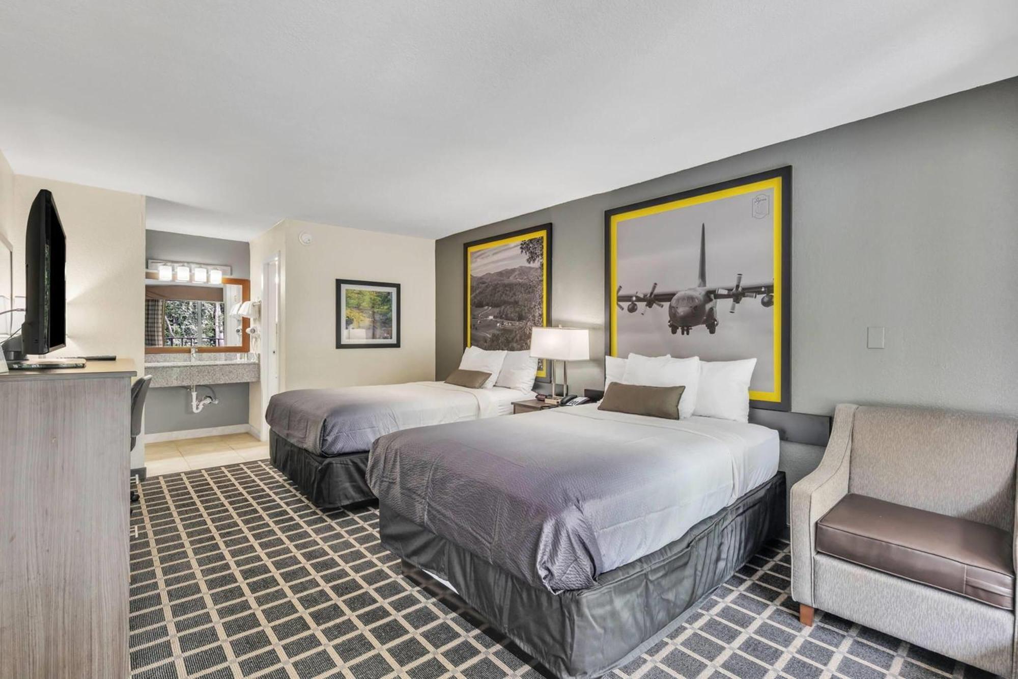 Double Room Two Double Beds Mobility Access or Non-Smoking