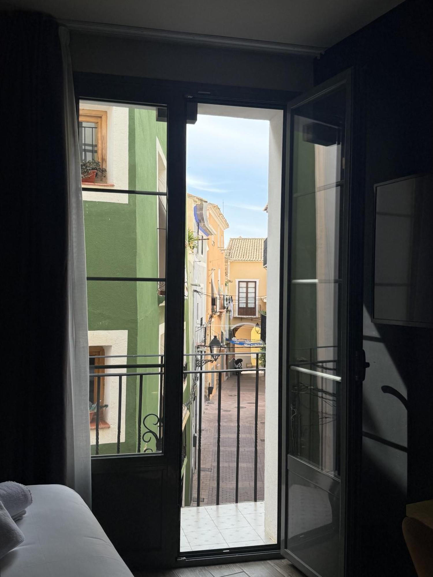 Double Room Private Bathroom