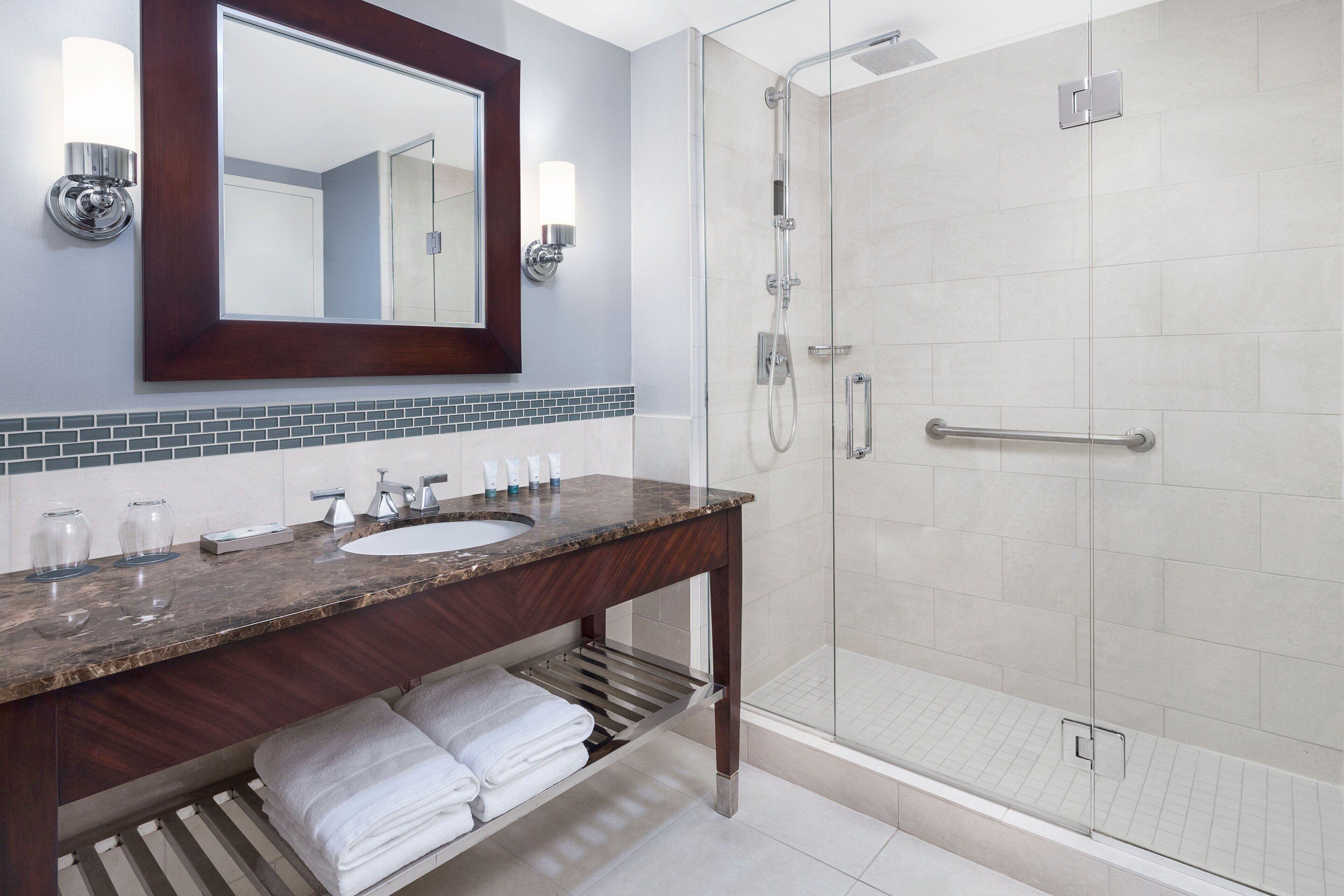 One-Bedroom King Suite River view