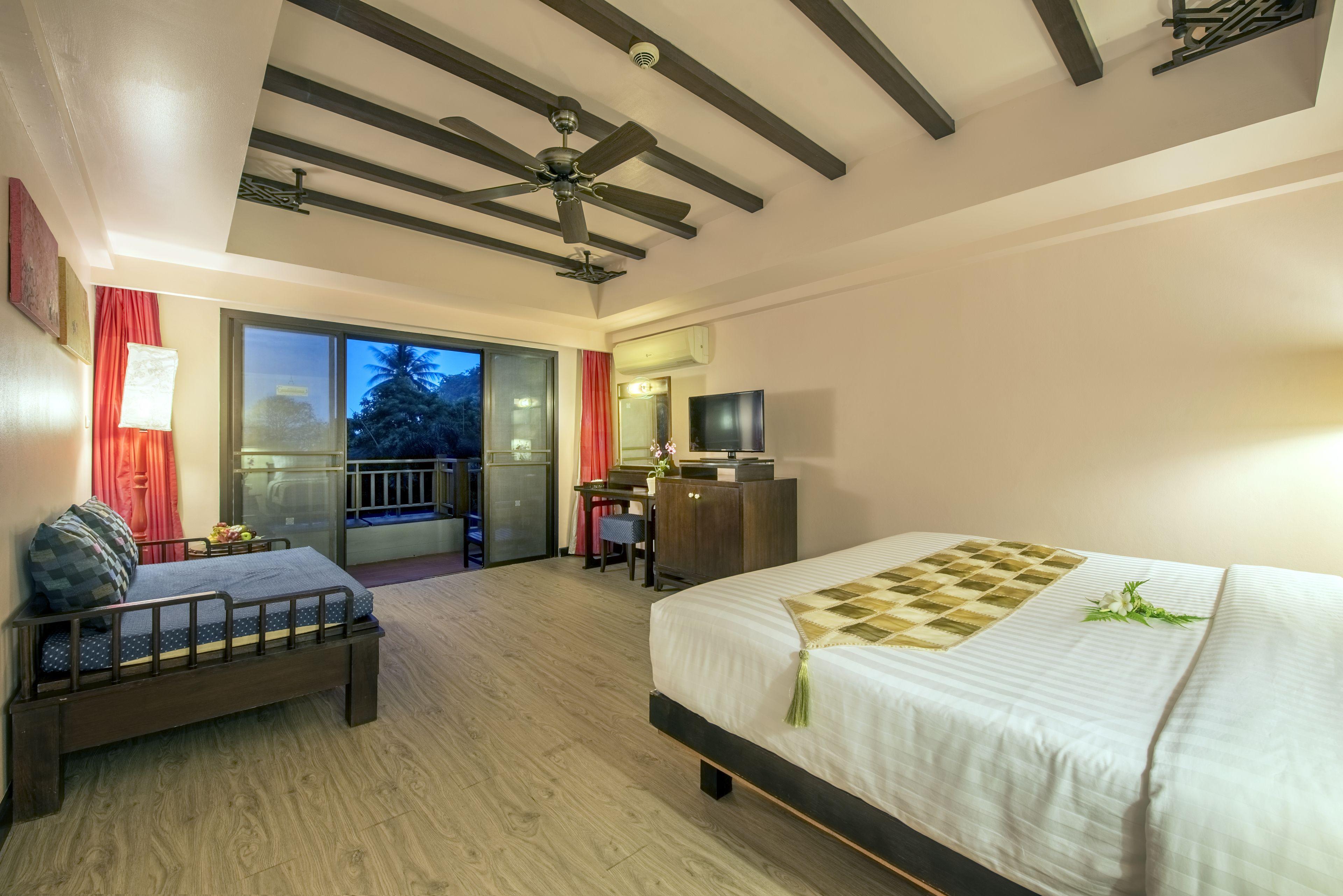 Deluxe Double or Twin Room Sea View