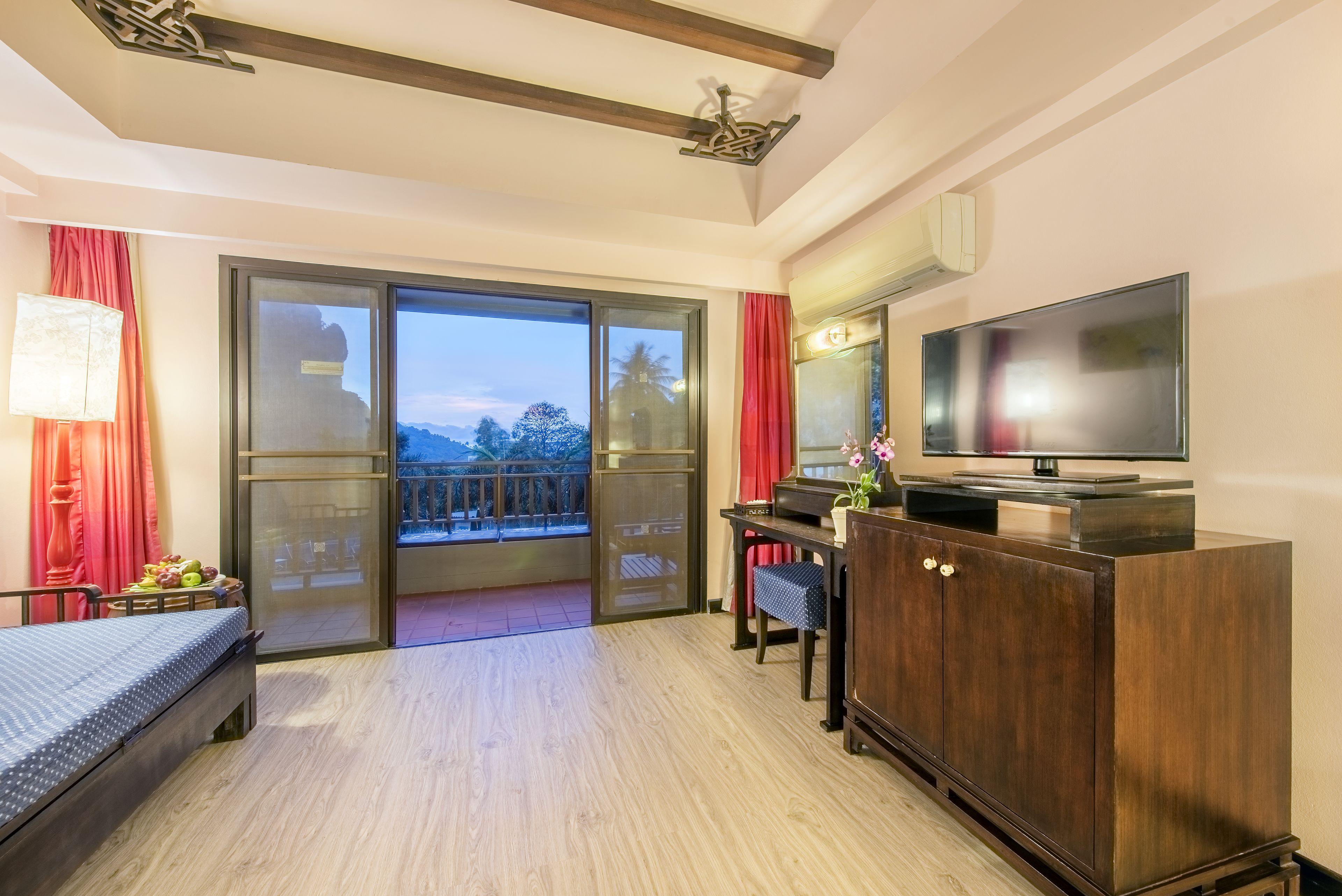 Deluxe Double or Twin Room Sea View