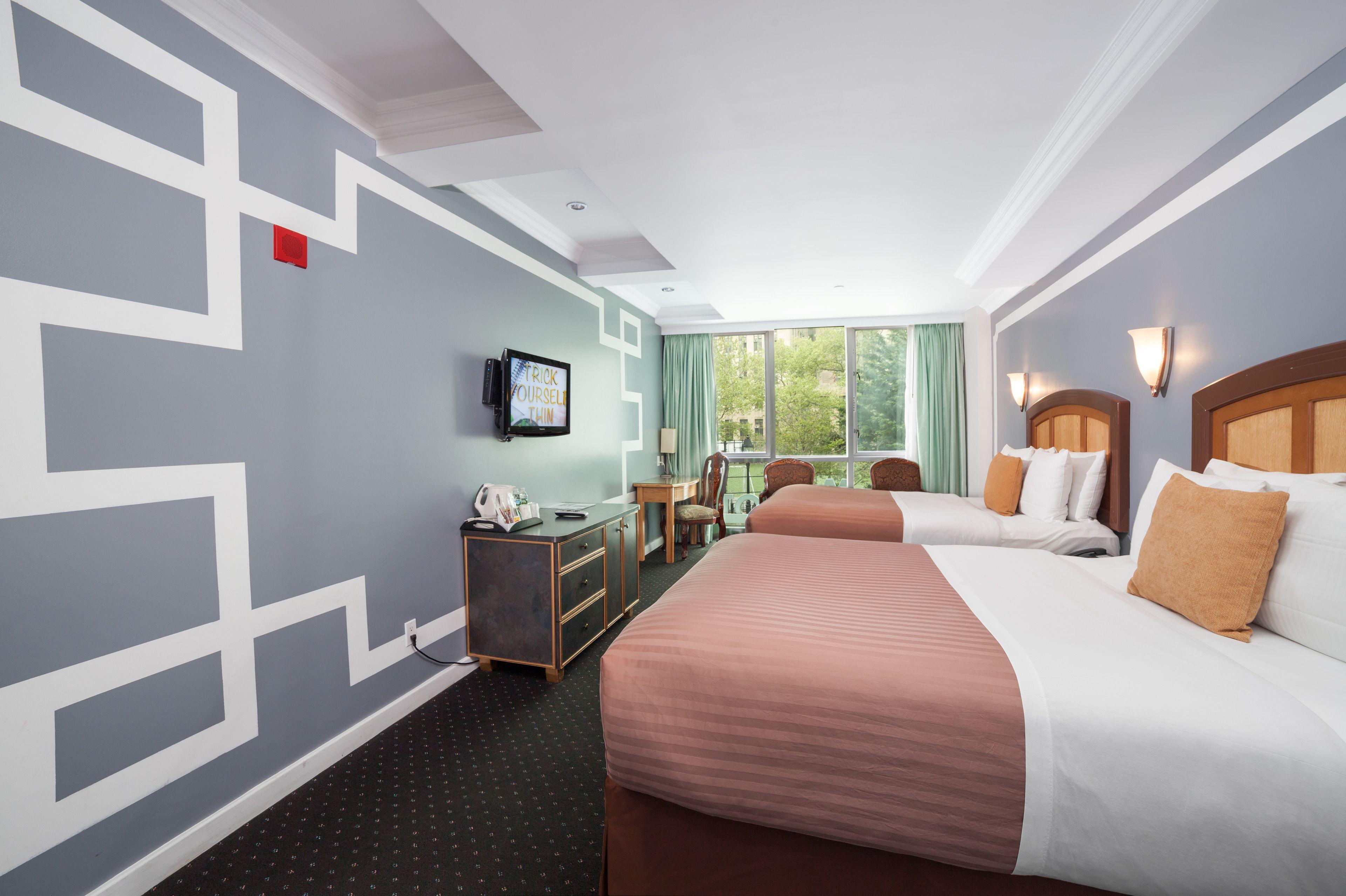 Deluxe Queen Room Two Queen Beds