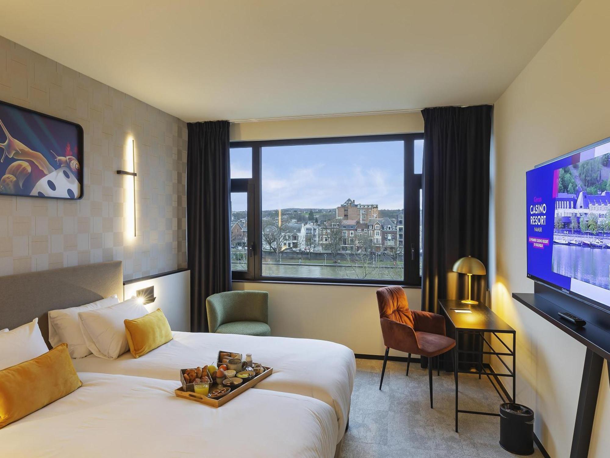 Classic Twin Room River View