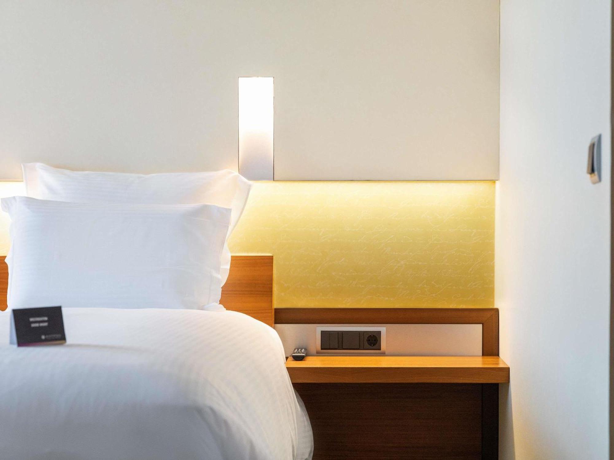 Superior Twin Room,1742575634:JPEG