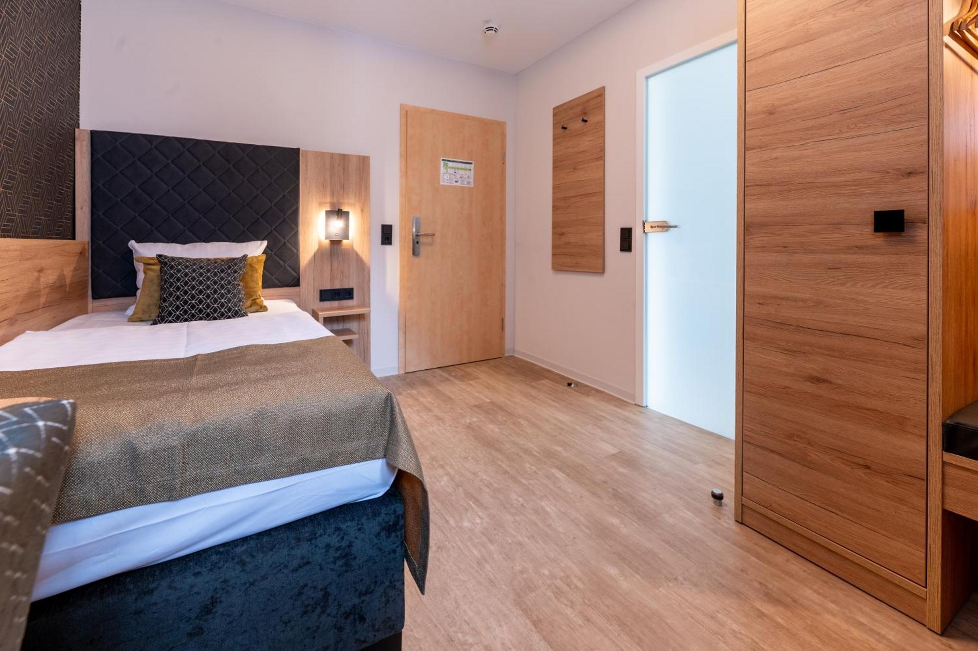 Comfort Single Room