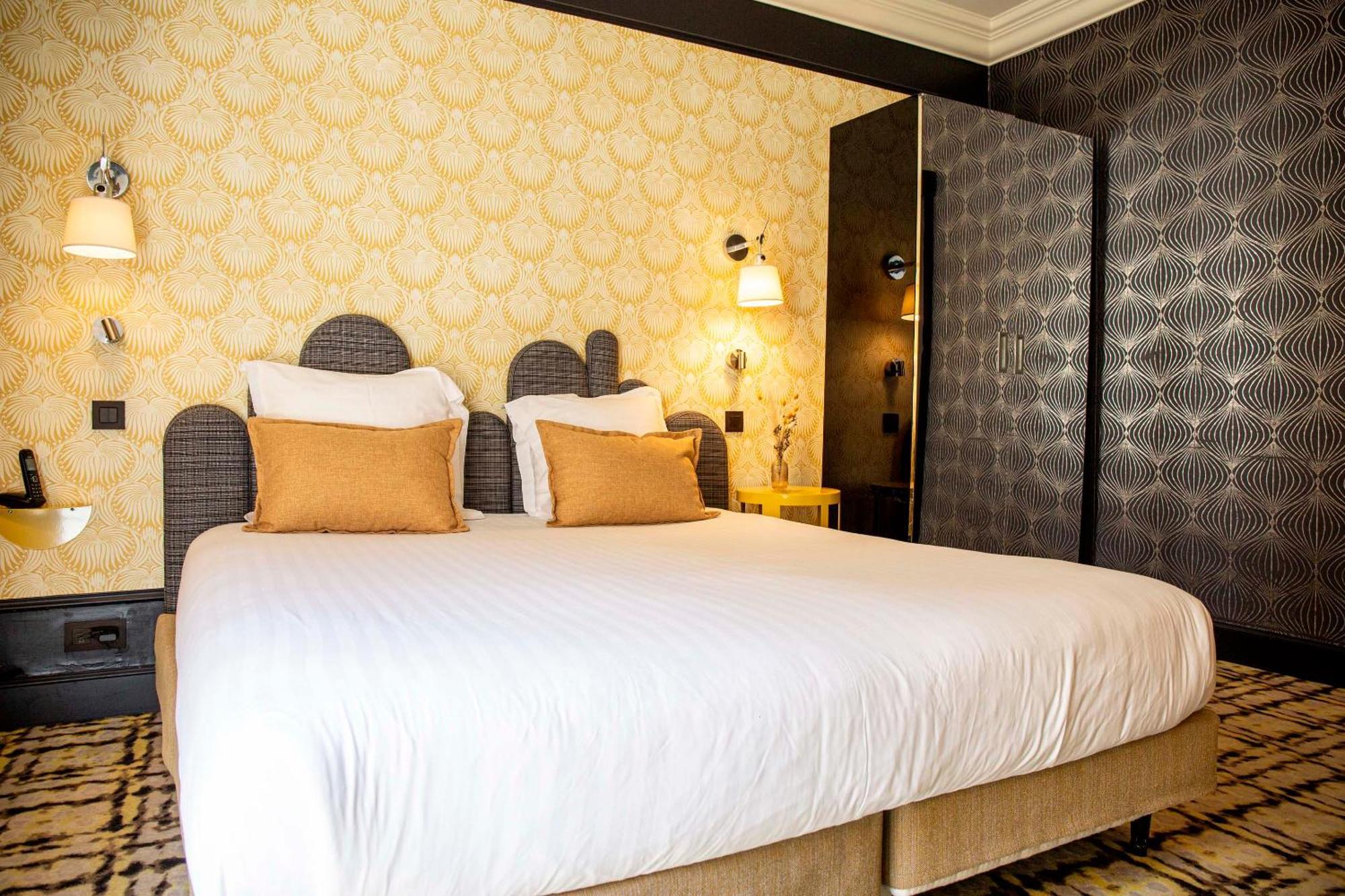 Classic Room,1716975939:JPEG