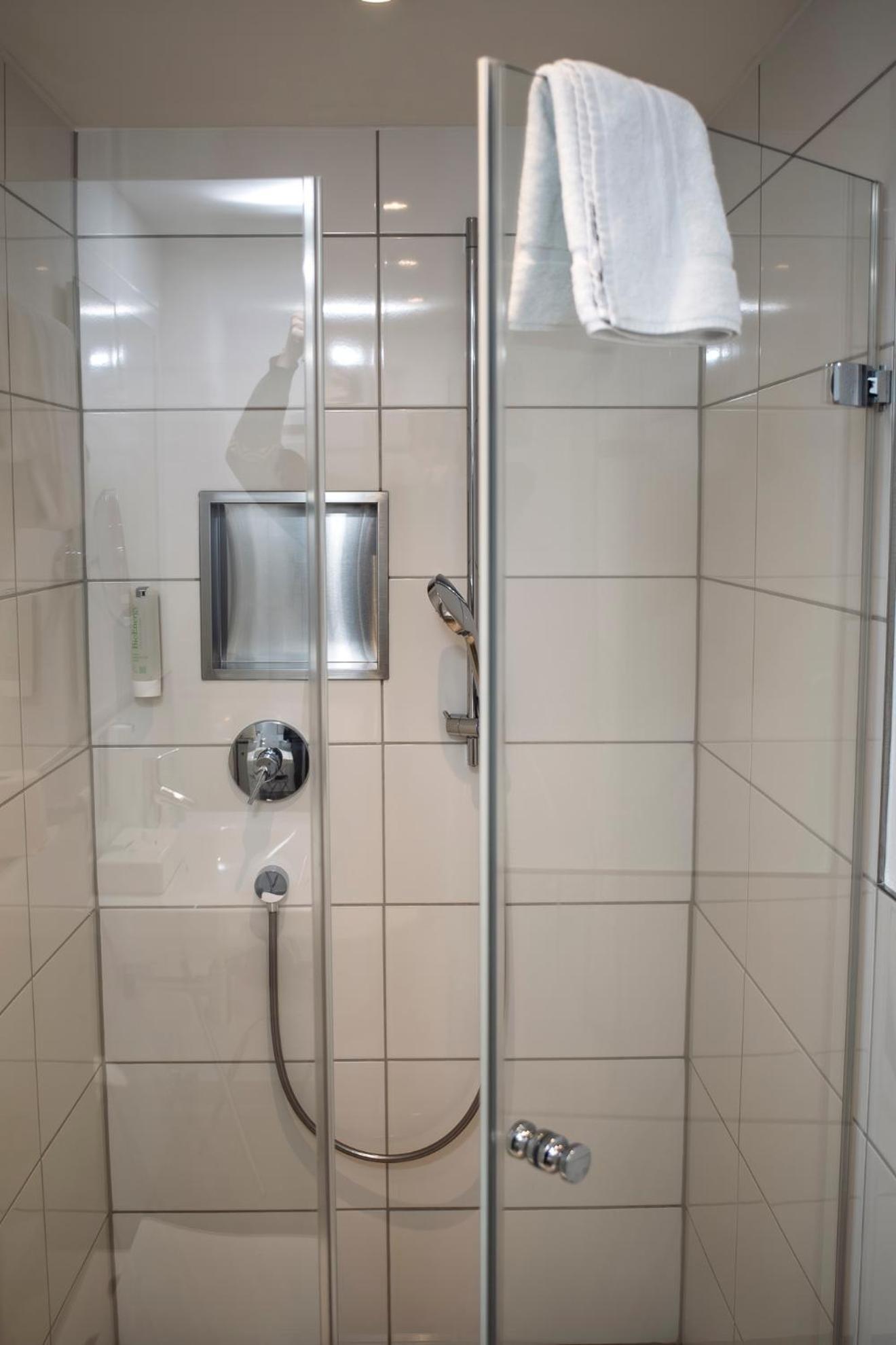 Single Room Basic,1716984148:JPEG