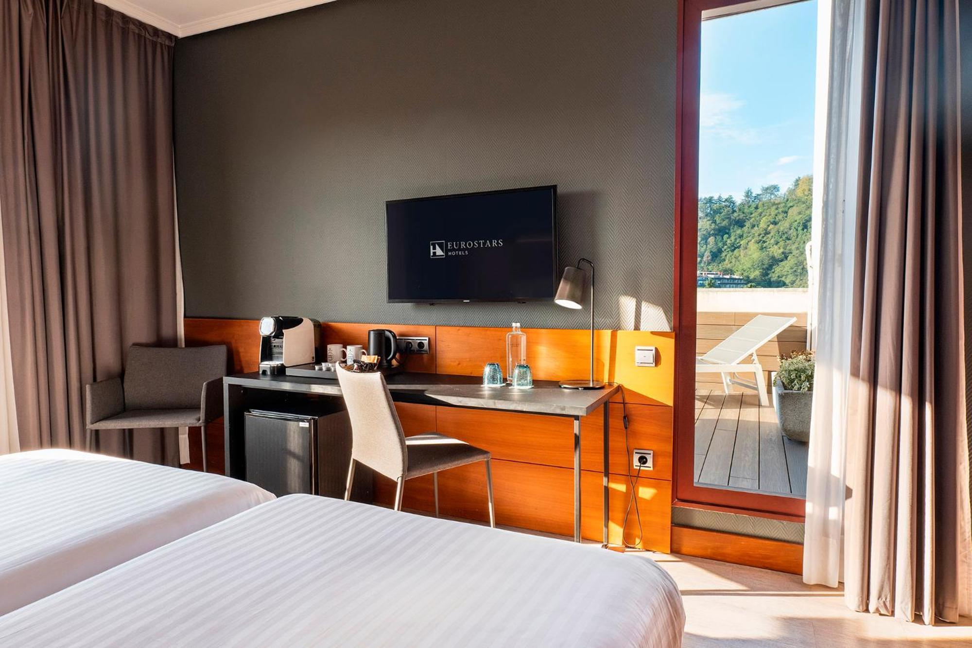 Deluxe Double Room Balcony