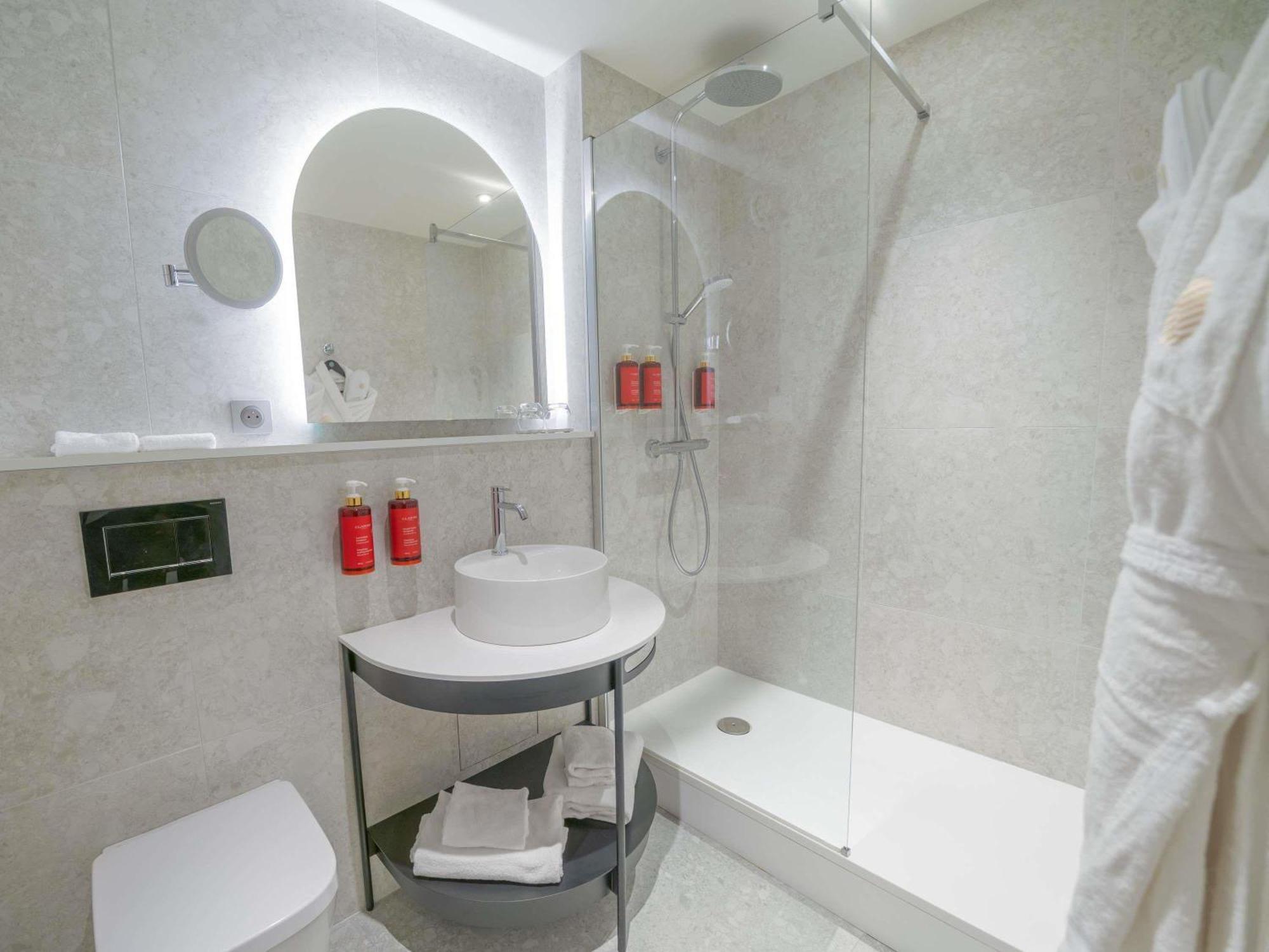 Junior Suite,1770454584:JPEG