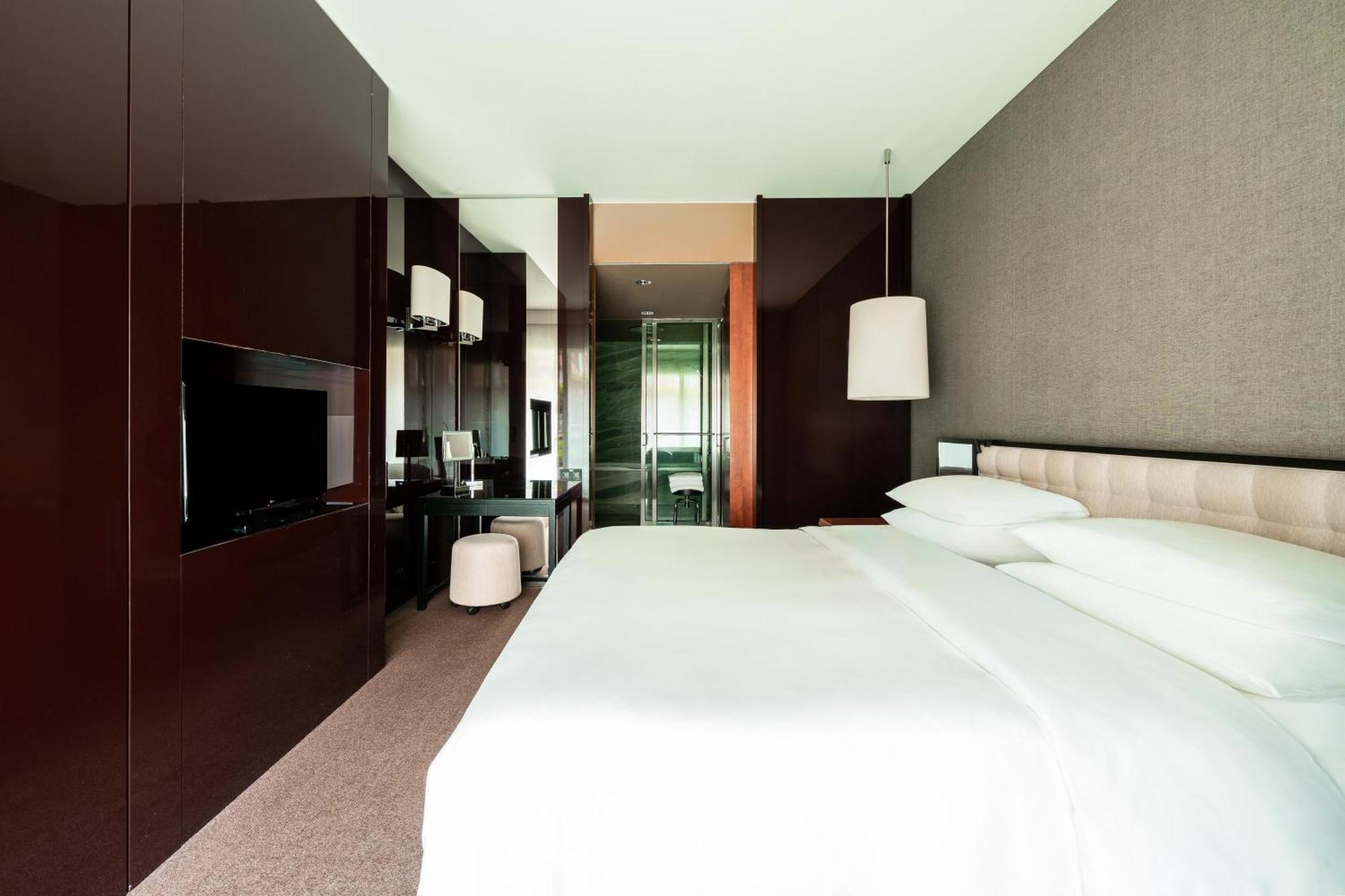 Grand King Suite,1716994782:JPEG