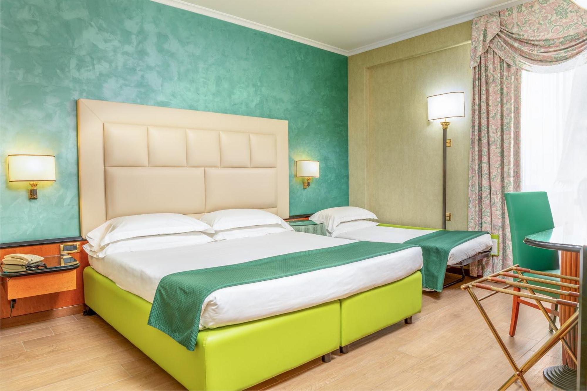 Triple Room,1730000941:JPEG