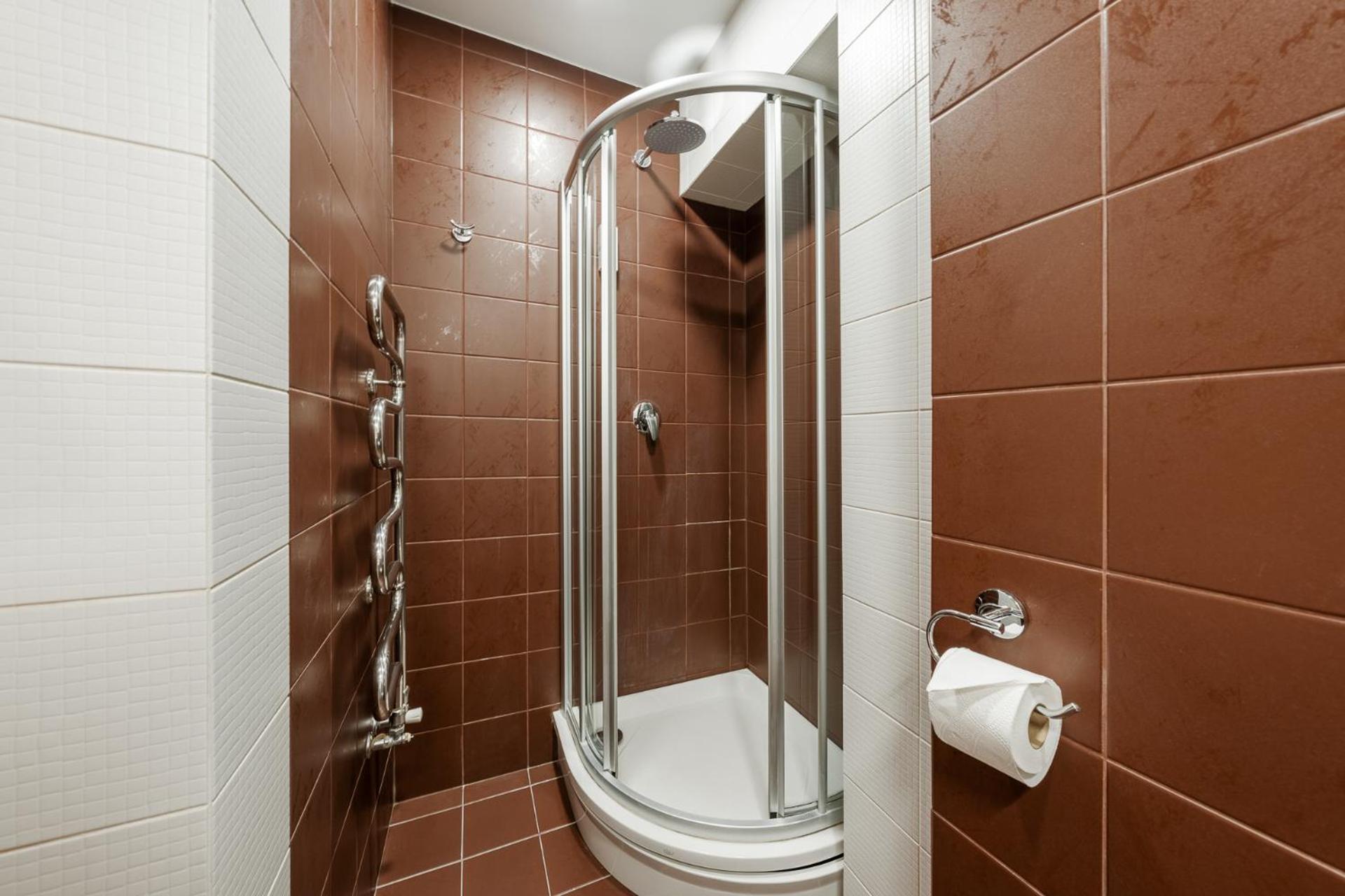 Single Room,1716998367:JPEG