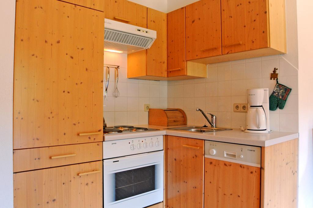 One-Bedroom Apartment,171790689:JPEG