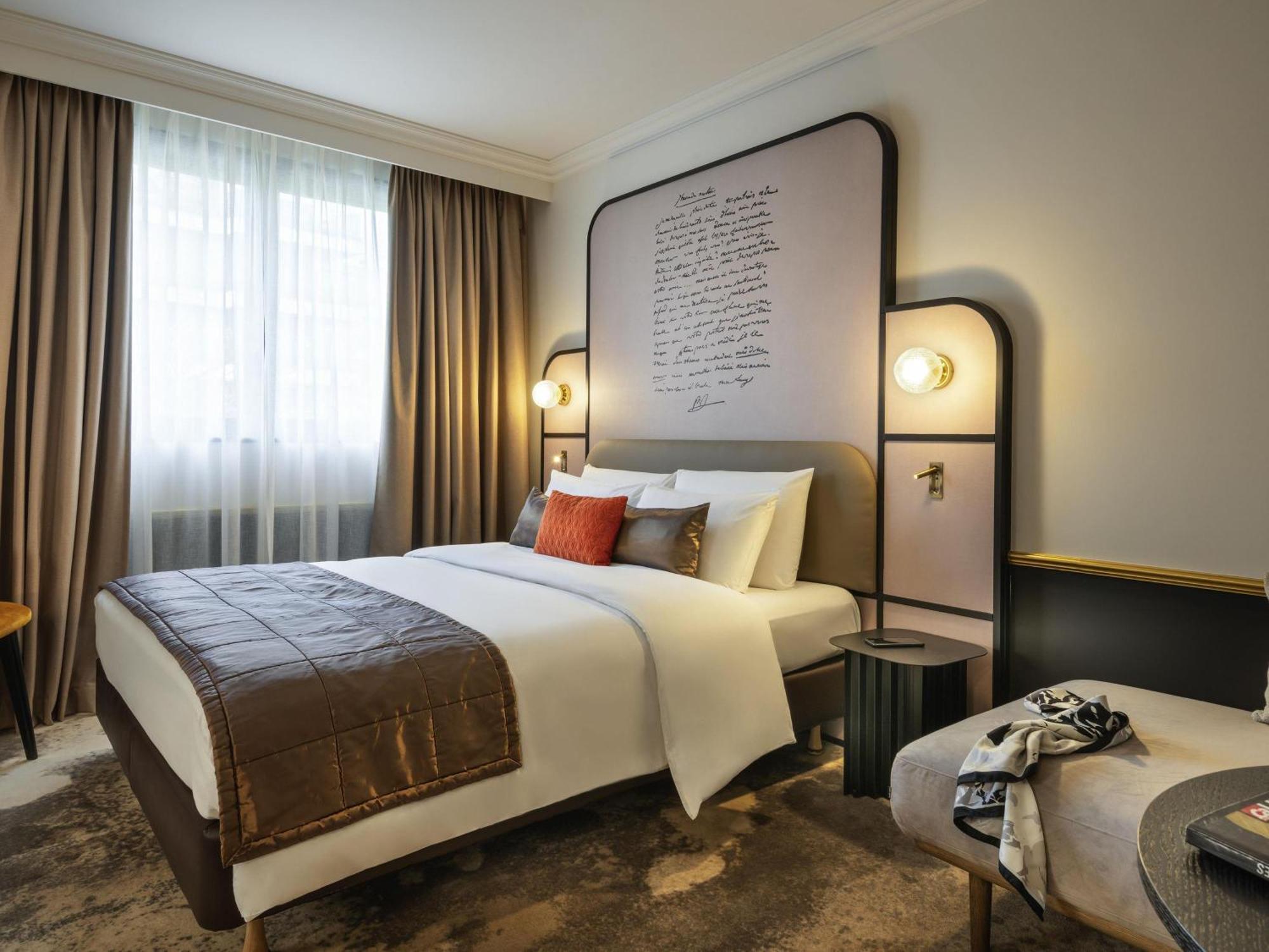 Privilege Double Room One Double One Single Bed