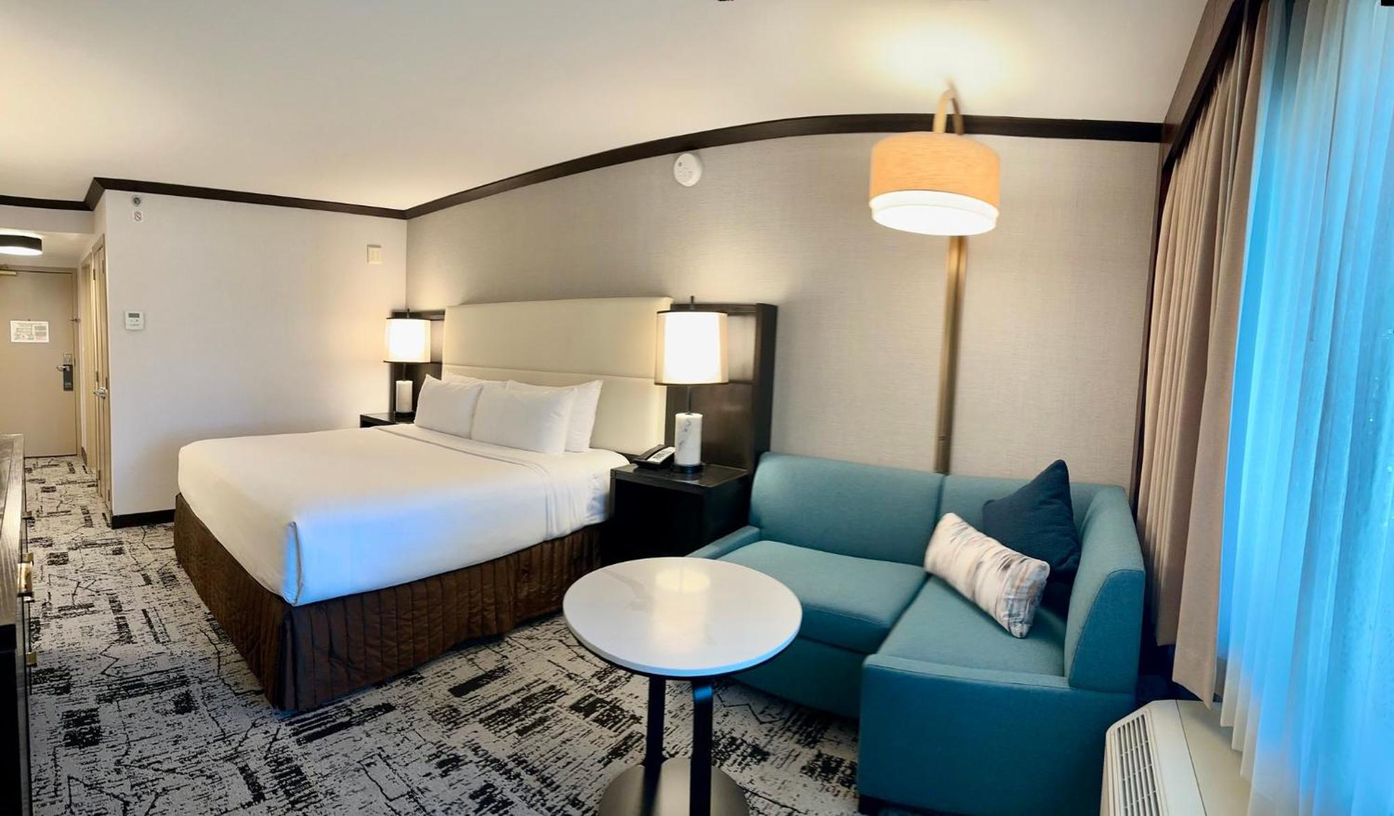 Standard King Room