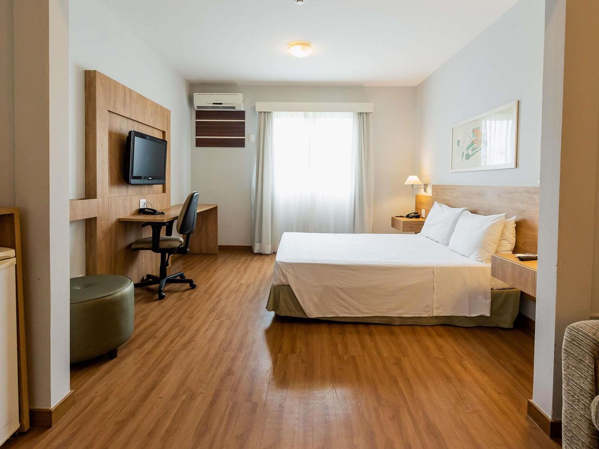 Standard Apartment One Queen Bed,1717042789:JPEG